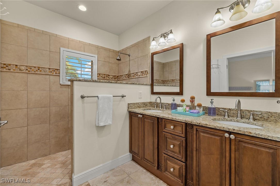 Cape Coral, Florida, 33993, United States, 3 Bedrooms Bedrooms, ,3 BathroomsBathrooms,Residential,For Sale,1696252
