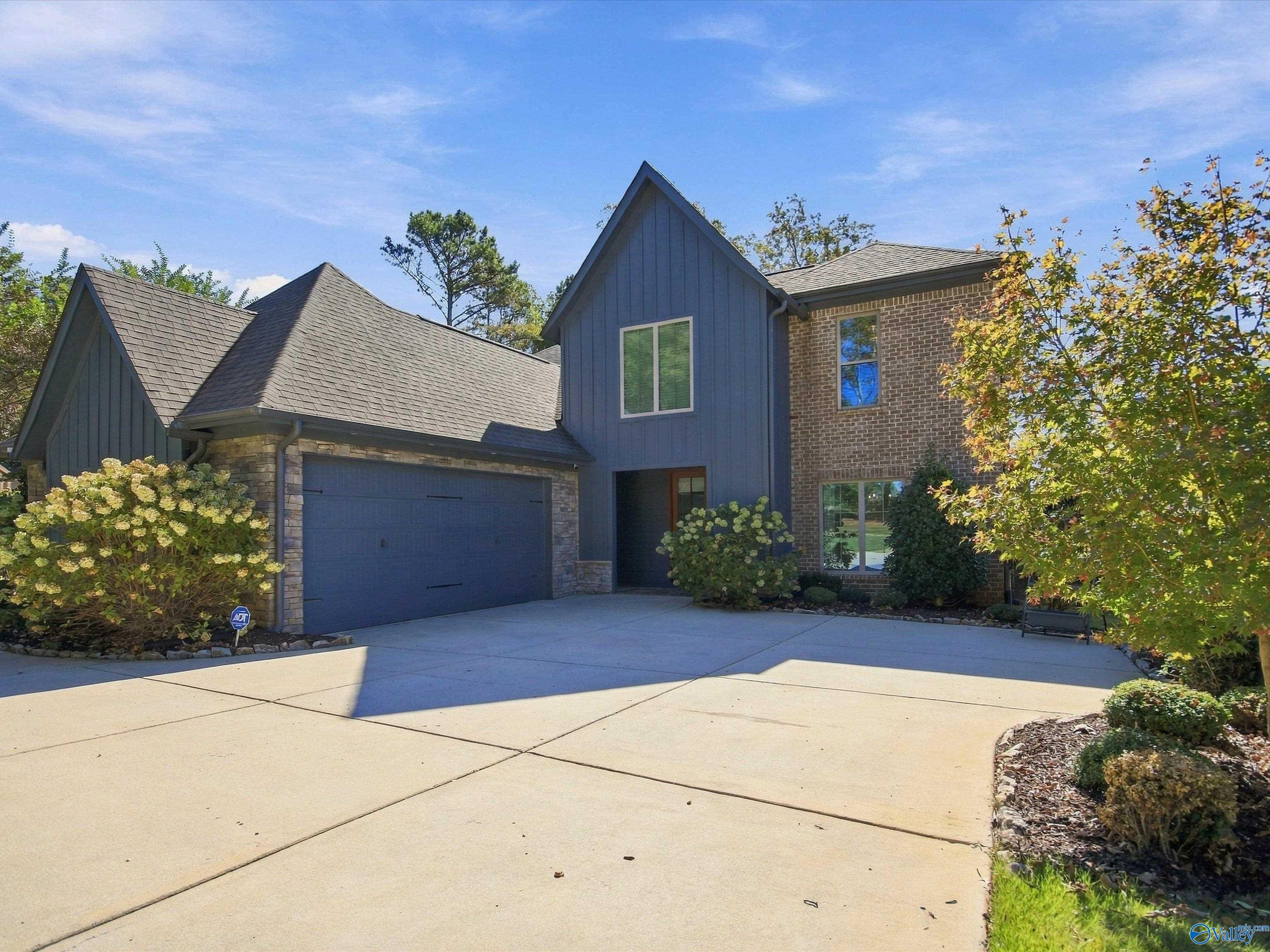Bishop Bend Dr, Huntsville, AL 35806 #1