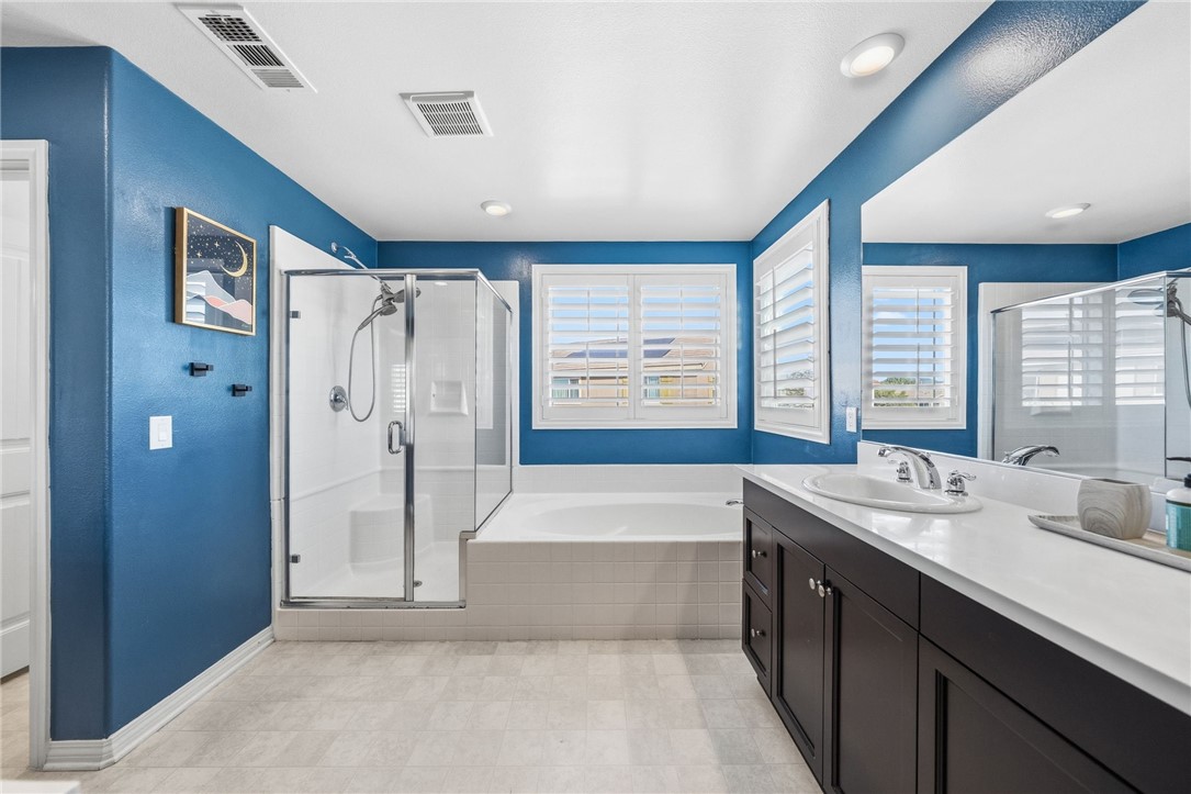 Menifee, California, 92584, United States, 4 Bedrooms Bedrooms, ,3 BathroomsBathrooms,Residential,For Sale,2013037