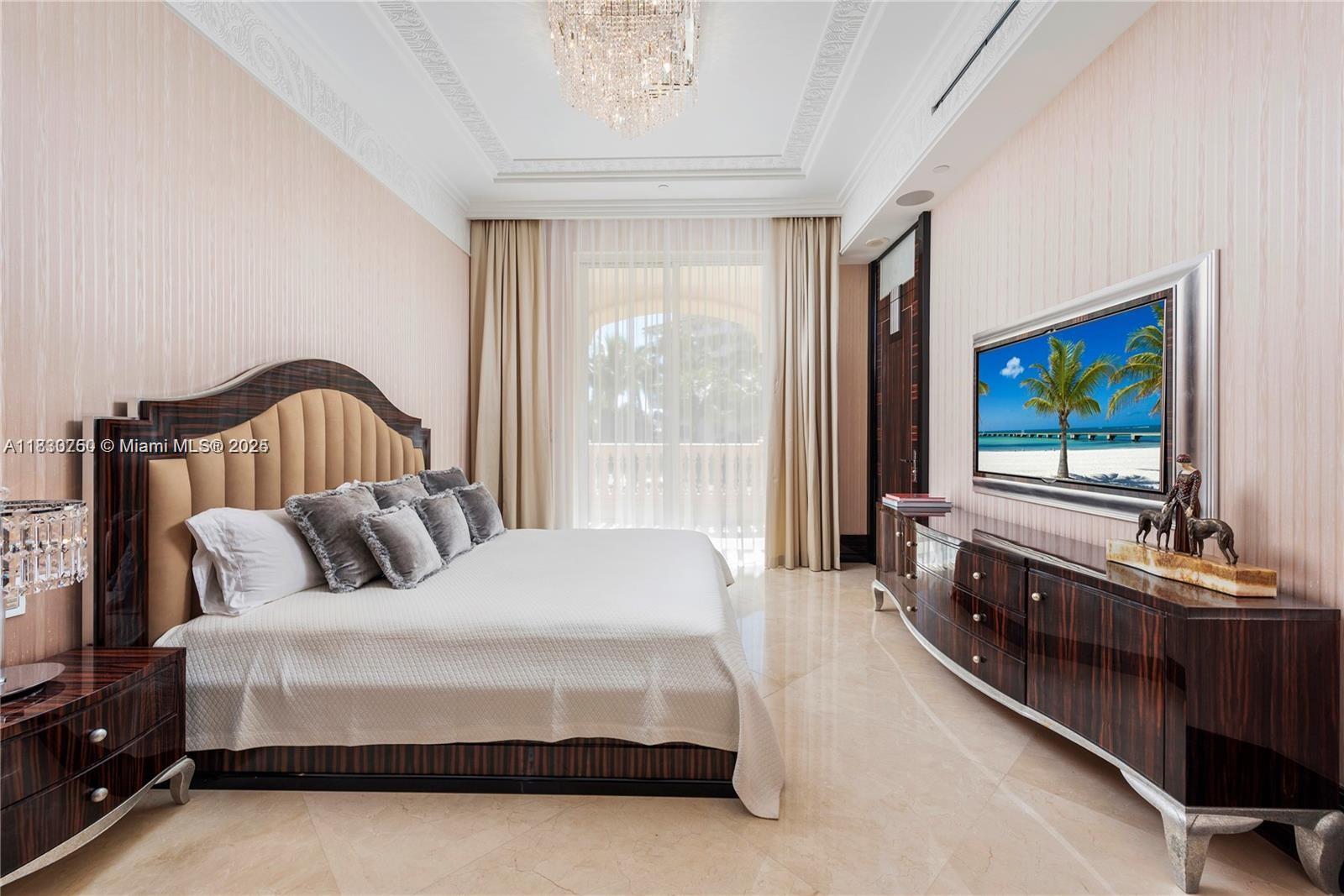 Miami Beach, Florida, 33109, United States, 6 Bedrooms Bedrooms, ,8 BathroomsBathrooms,Residential,For Sale,1876435