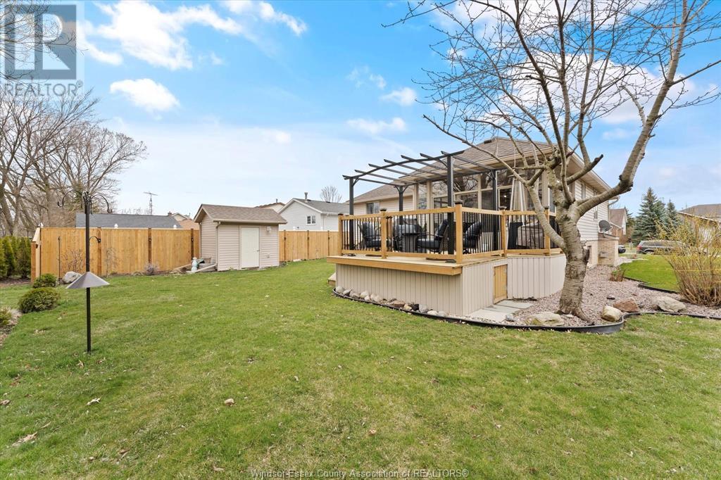 TILBURY, Ontario, N0P 2L0, CA, 3 Bedrooms Bedrooms, ,1 BathroomBathrooms,Residential,For Sale,1916893