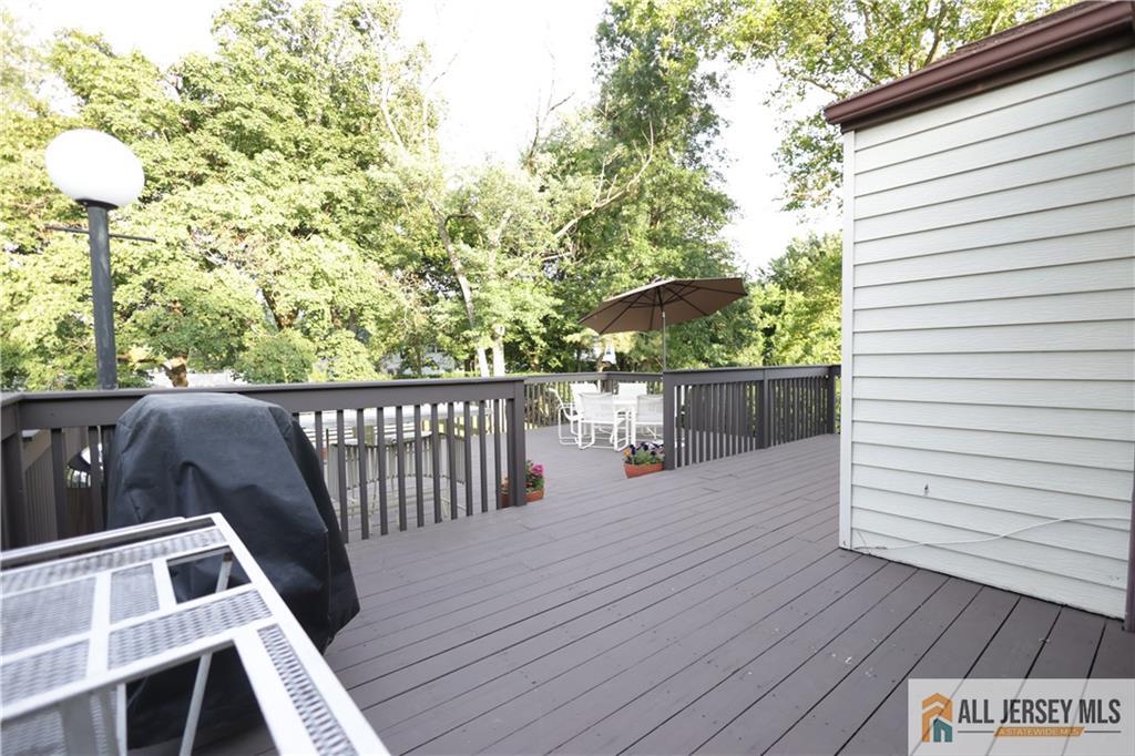 East Brunswick, New Jersey, 08816, United States, 5 Bedrooms Bedrooms, ,3 BathroomsBathrooms,Residential,For Sale,1890709