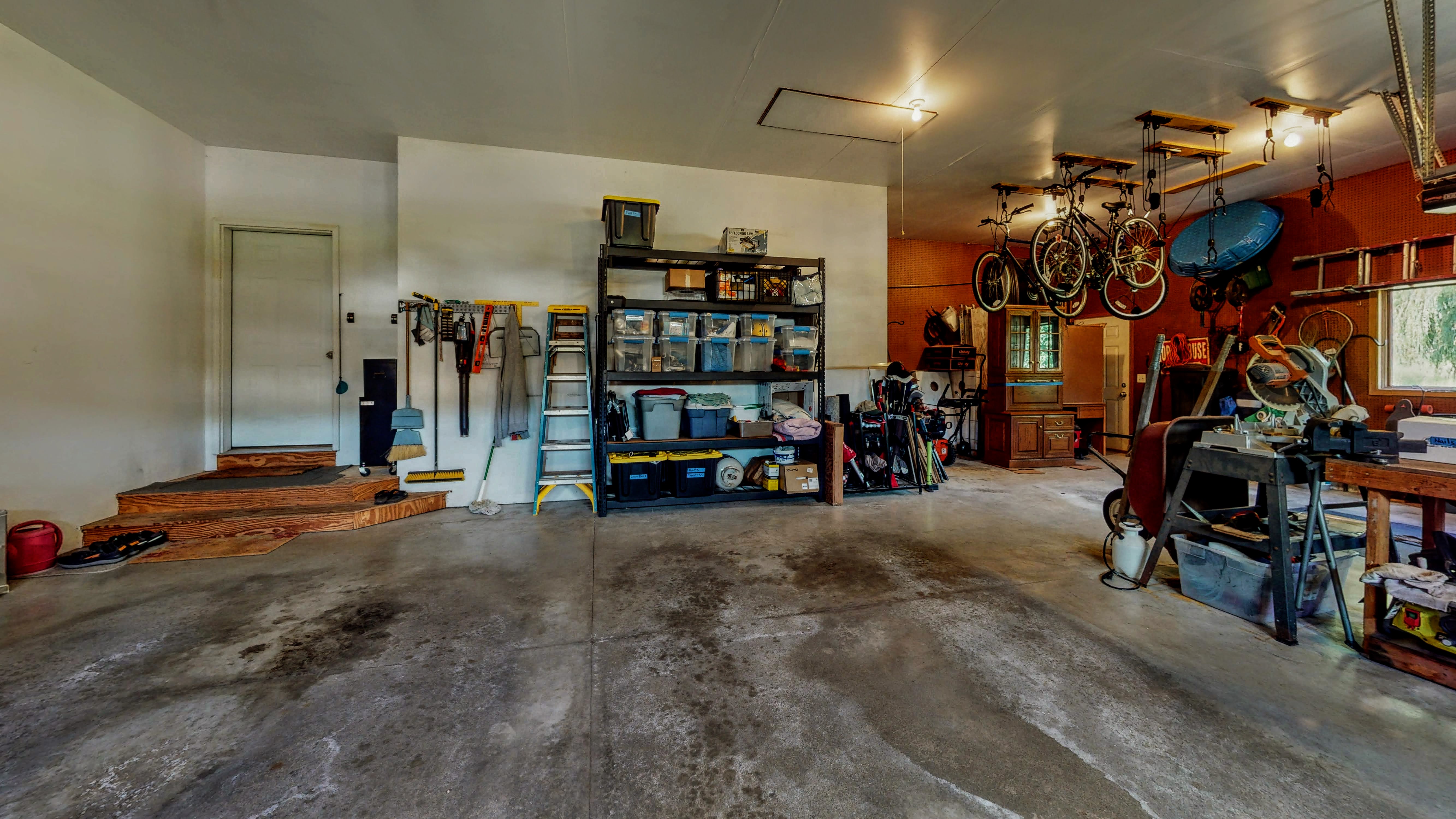 Jefferson, Wisconsin, 53549, United States, 4 Bedrooms Bedrooms, ,4 BathroomsBathrooms,Residential,For Sale,1984363