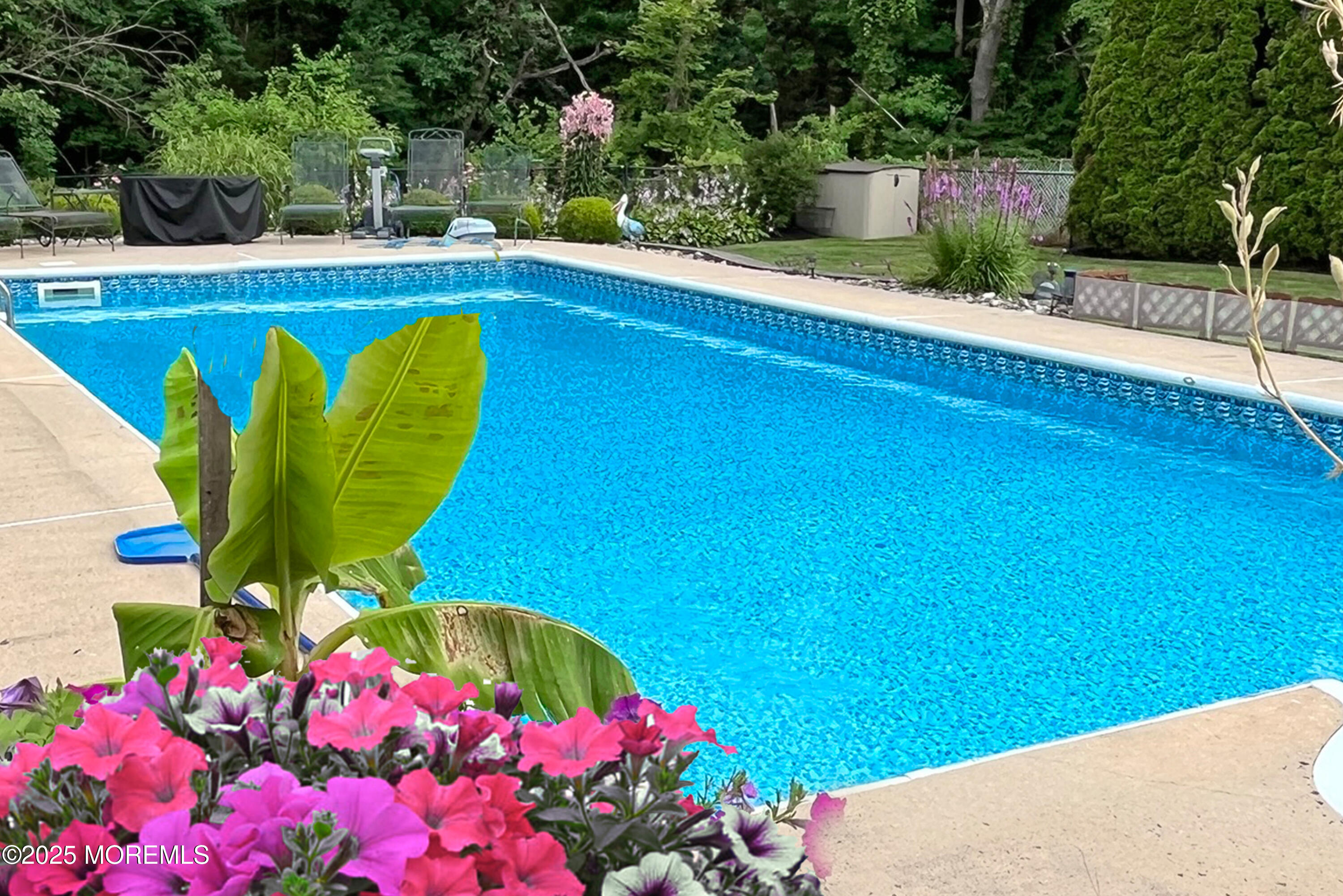 Manalapan, New Jersey, 07726, United States, 4 Bedrooms Bedrooms, ,3 BathroomsBathrooms,Residential,For Sale,2003393