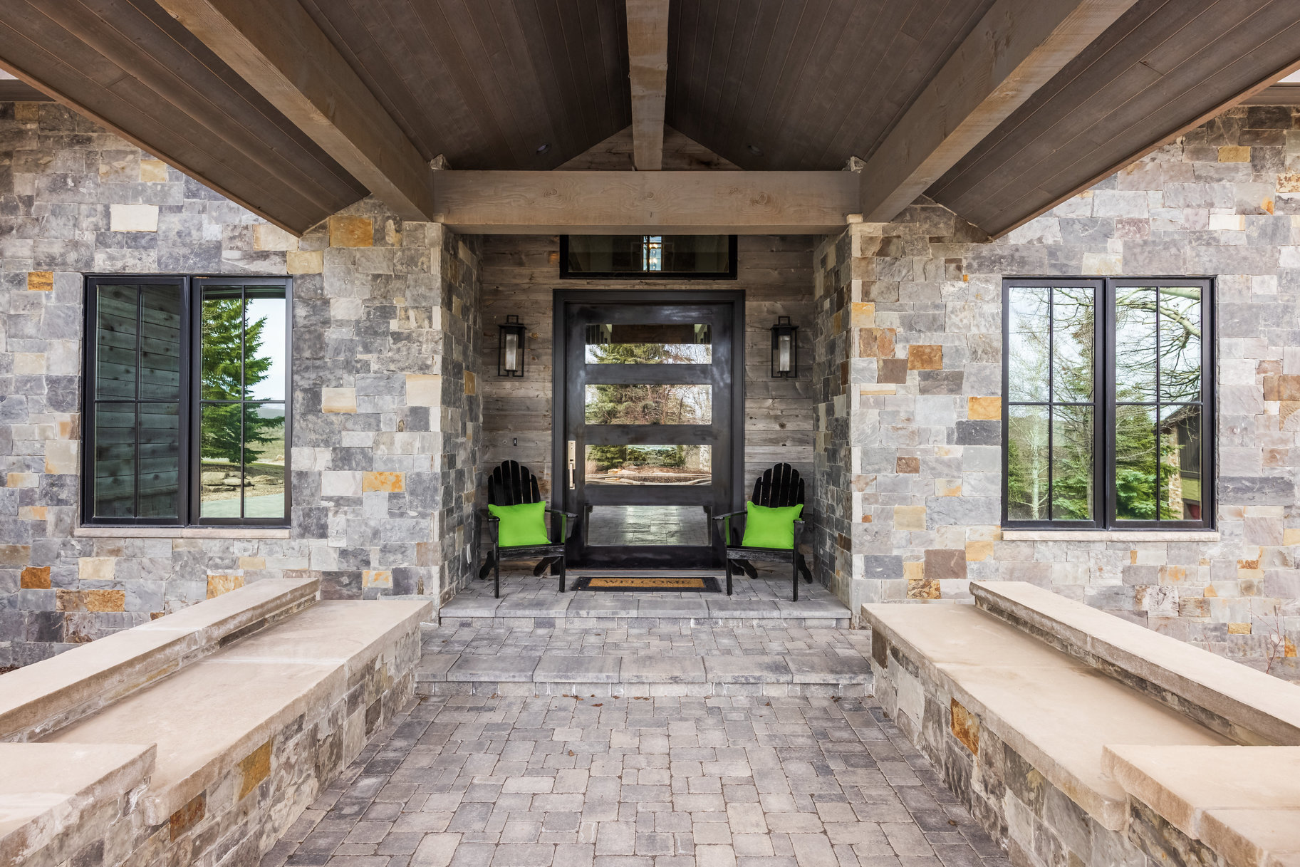  Framed by Panoramic Mountain Views with Access to Round Valley