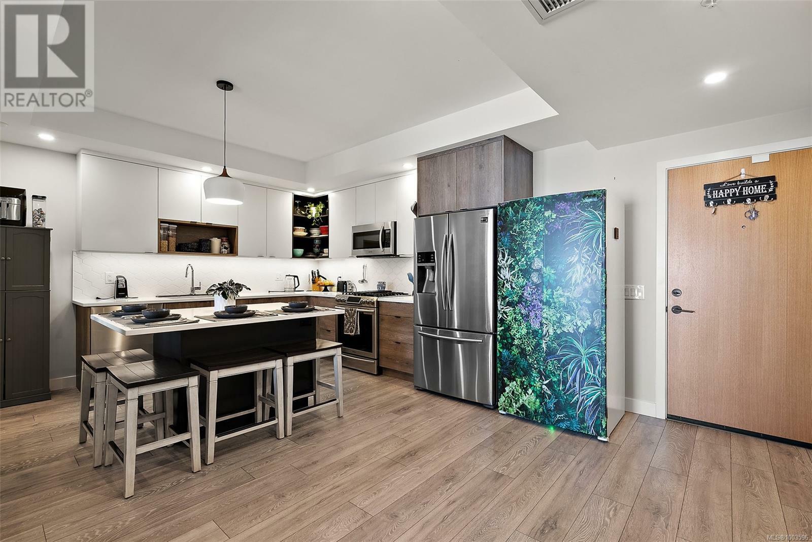 LANGFORD, British Columbia, V9B 0Y3, CA, 2 Bedrooms Bedrooms, ,2 BathroomsBathrooms,Residential,For Sale,1875162