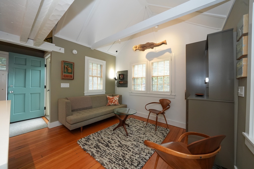 Provincetown, Massachusetts, 02657, United States, 1 Bedroom Bedrooms, ,1 BathroomBathrooms,Residential,For Sale,1933472