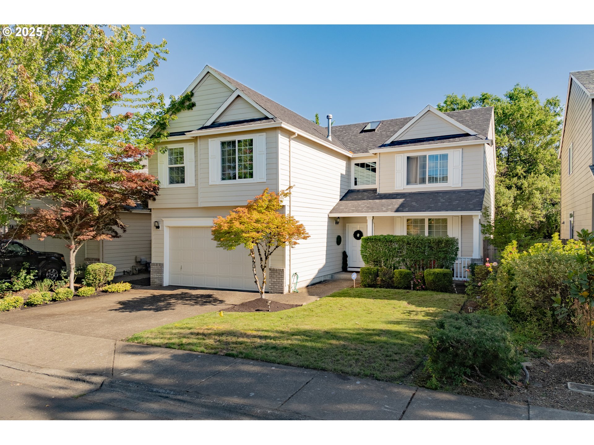 Portland, Oregon, 97229, United States, 4 Bedrooms Bedrooms, ,2 BathroomsBathrooms,Residential,For Sale,1877425