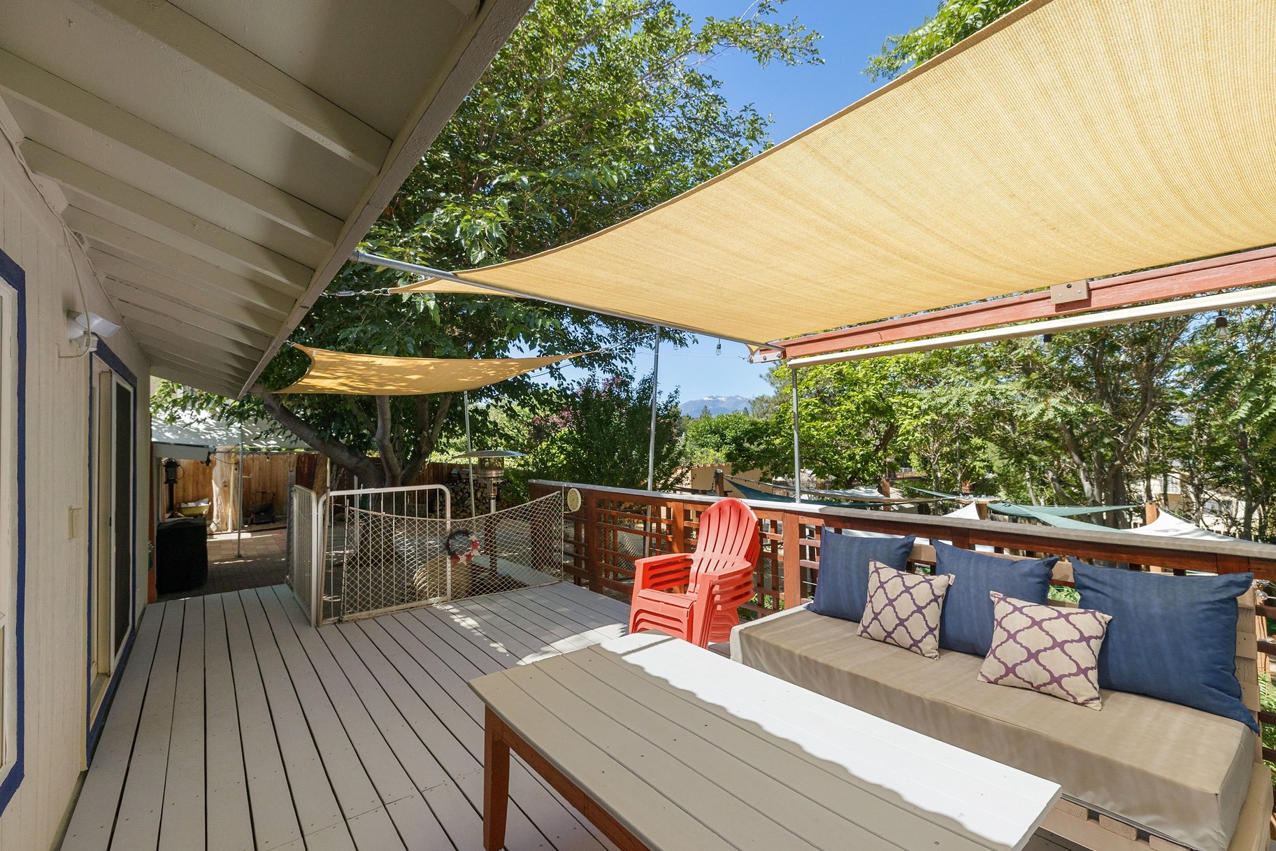  exceptional residence in a neighborhood where  homes seldom become available - 物件實景