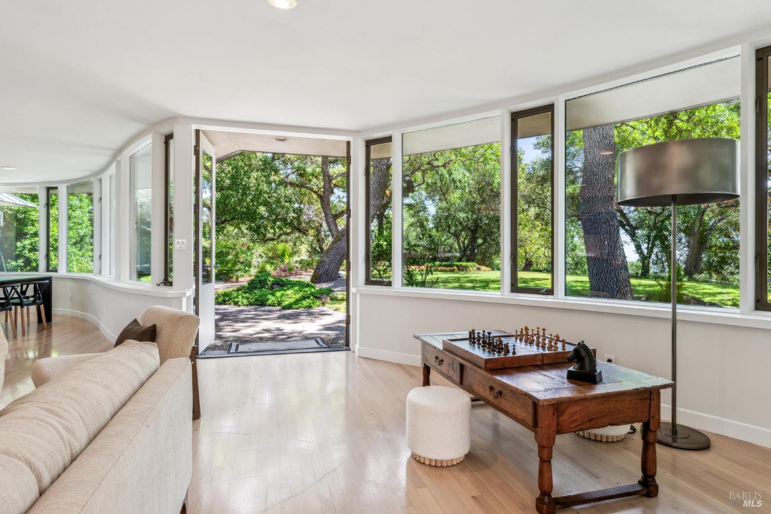 Napa, California, 94558, United States, 6 Bedrooms Bedrooms, ,8 BathroomsBathrooms,Residential,For Sale,1838690