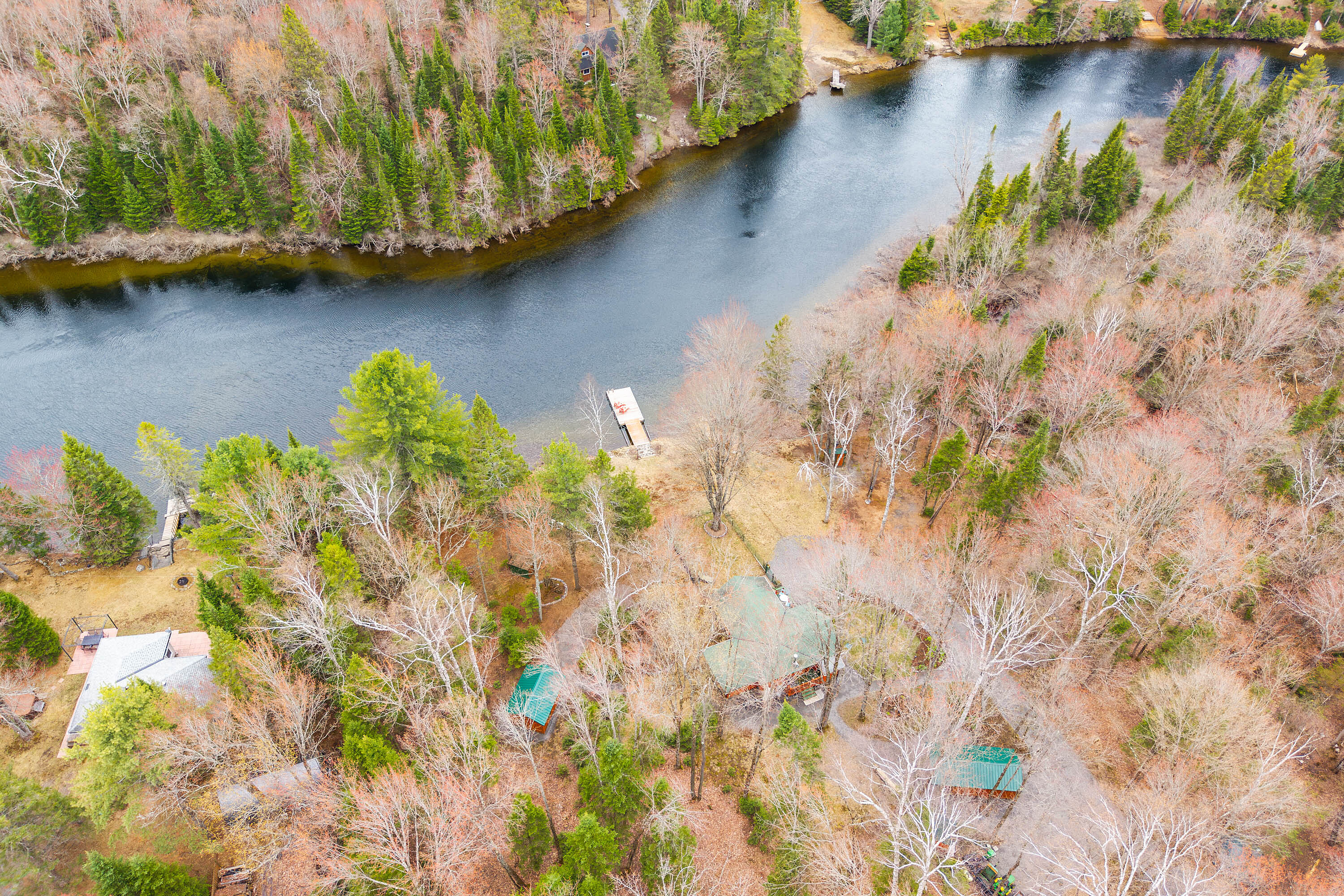  Muskoka River Cottage Charm - 物件實景