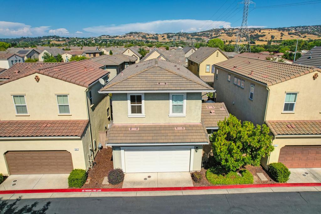 Folsom, California, 95630, United States, 2 Bedrooms Bedrooms, ,3 BathroomsBathrooms,Residential,For Sale,1917573