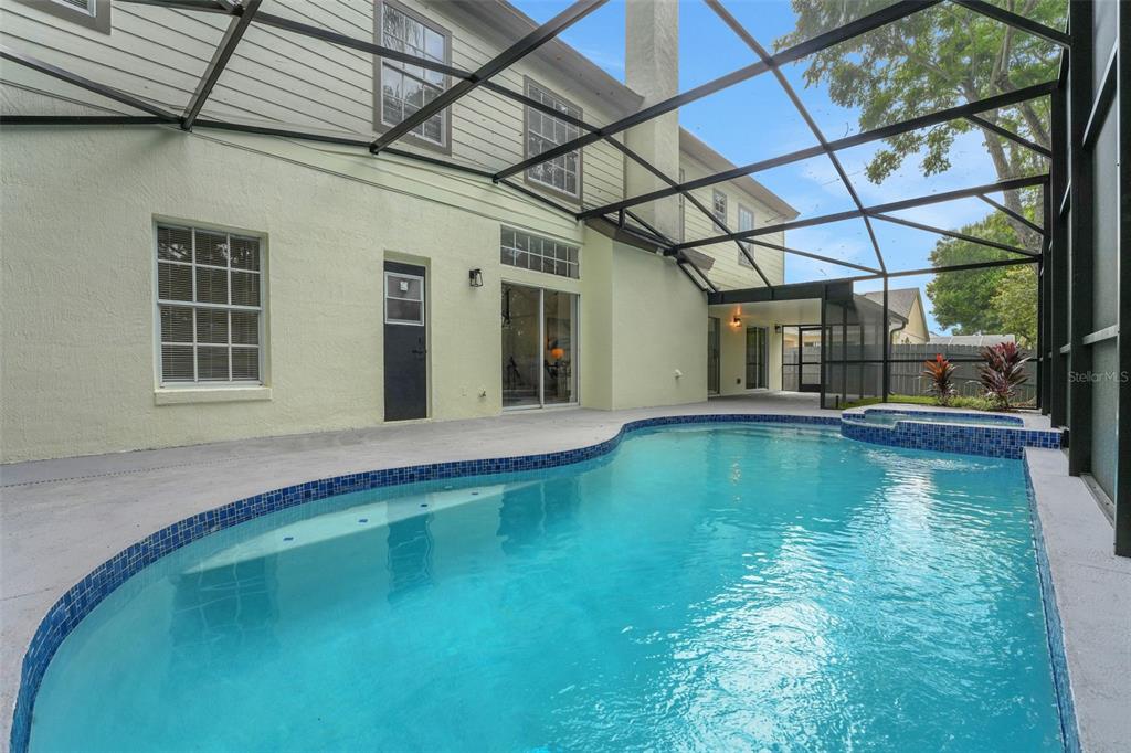 Oviedo, Florida, 32765, United States, 5 Bedrooms Bedrooms, ,3 BathroomsBathrooms,Residential,For Sale,1932444