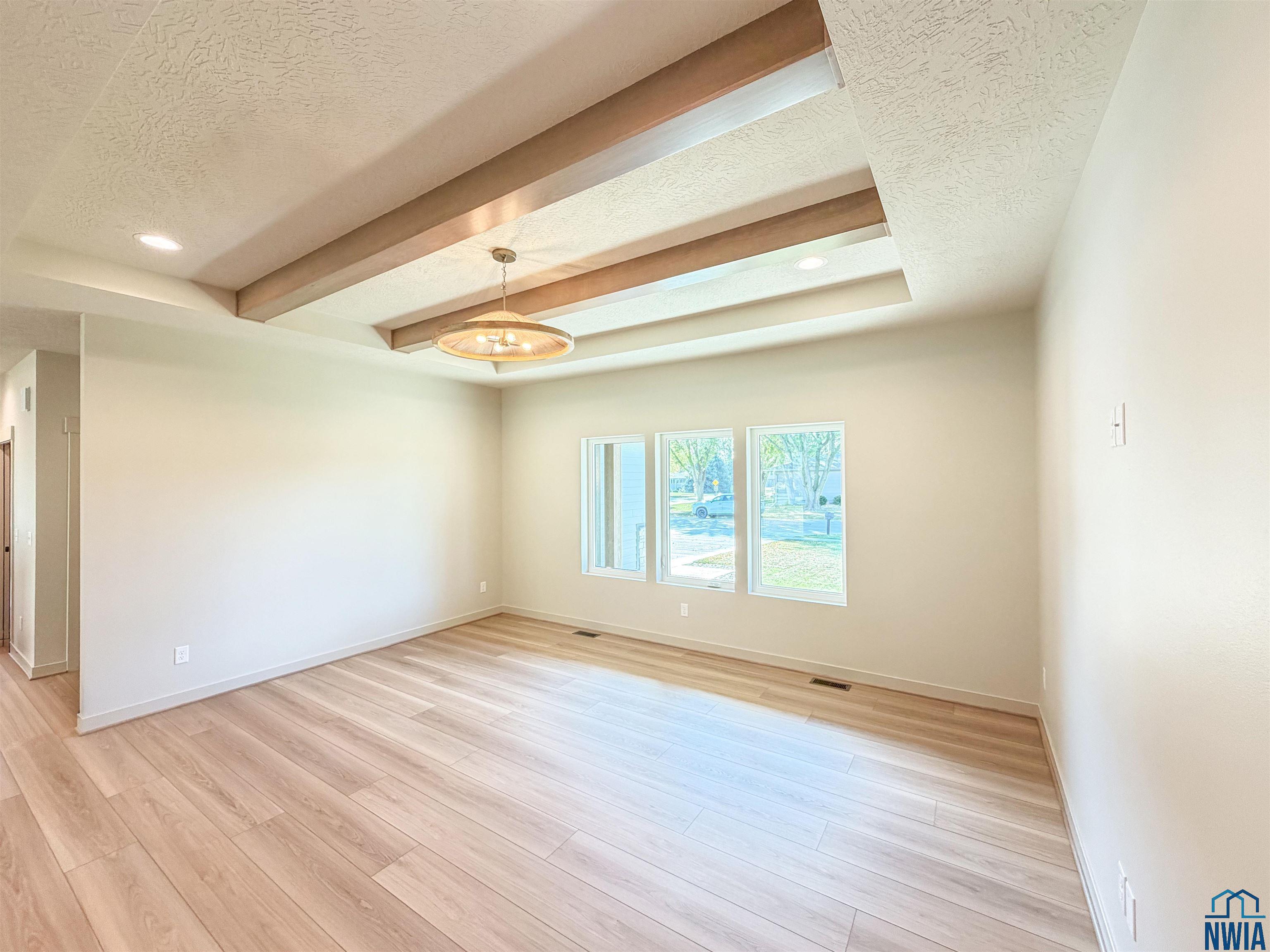 Sergeant Bluff, Iowa, 51054, United States, 5 Bedrooms Bedrooms, ,3 BathroomsBathrooms,Residential,For Sale,1994192