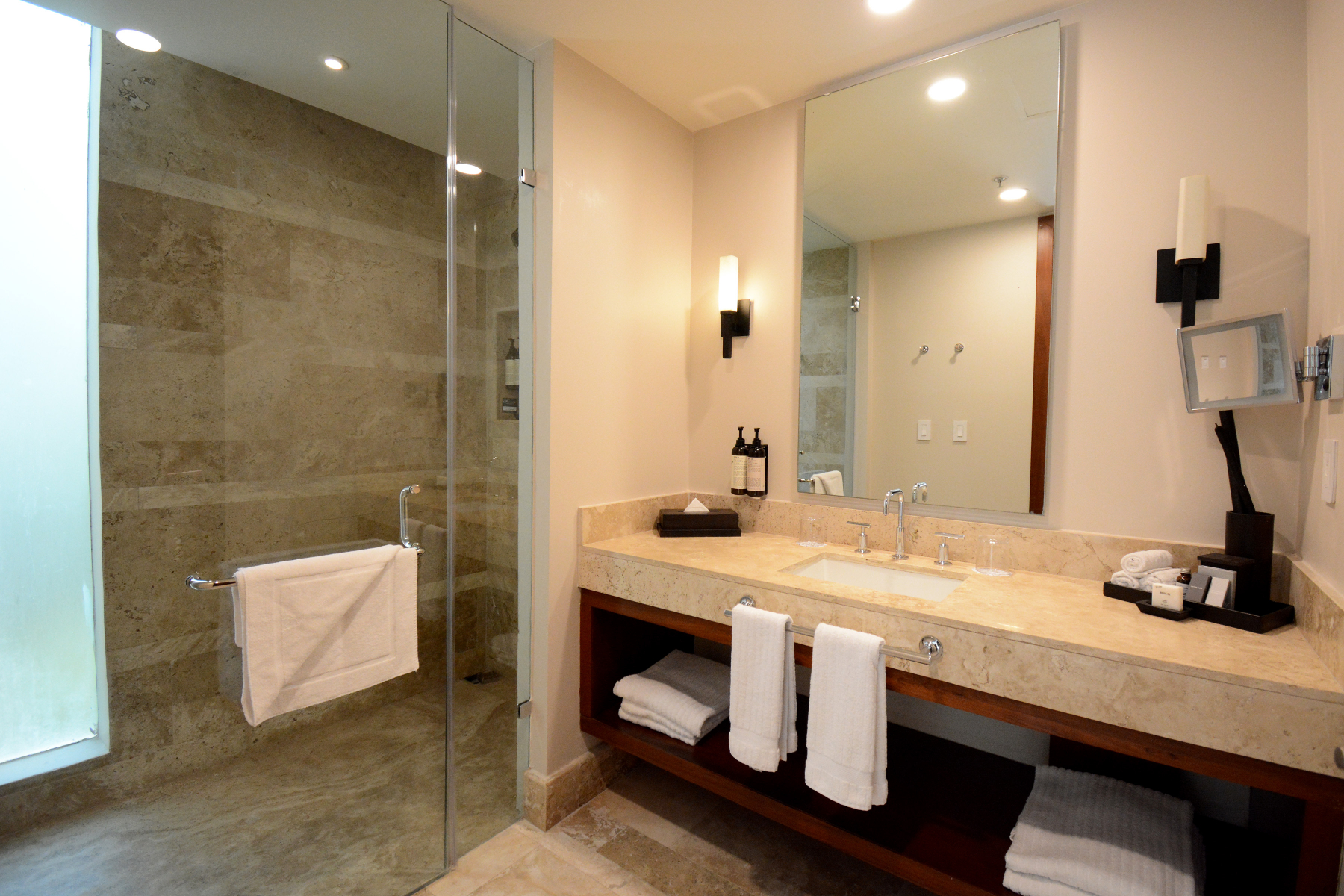  LUXURY CO-OWNERSHIP IN FAIRMONT HERITAGE PLACE WITH EXTRAORDINARY AMENITIES - 物件實景