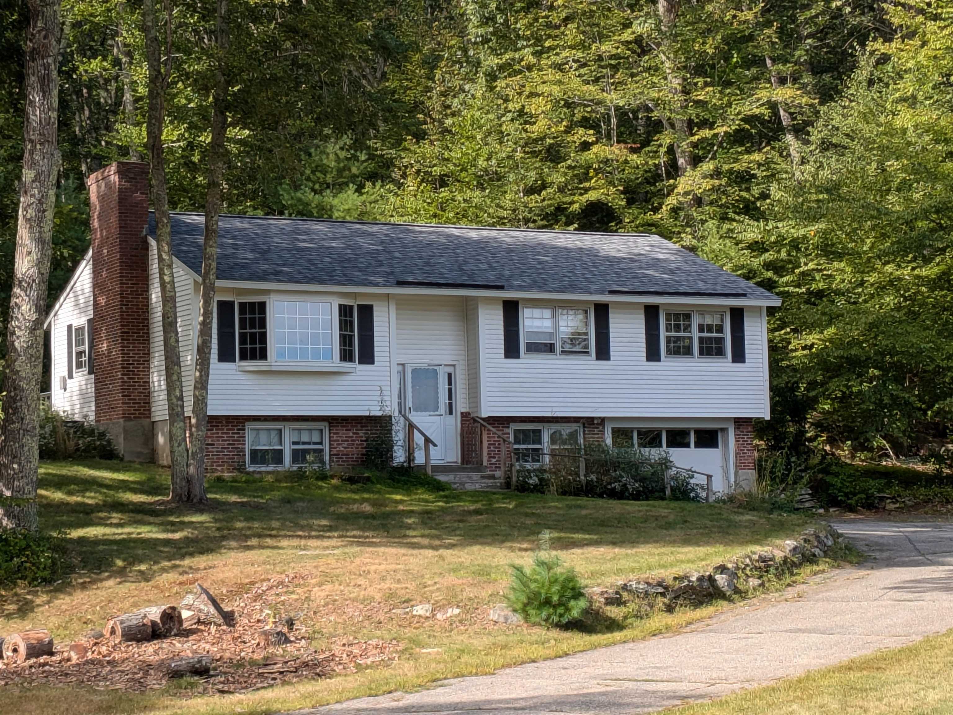 Hollis, New Hampshire, 03049, United States, 3 Bedrooms Bedrooms, ,2 BathroomsBathrooms,Residential,For Sale,1934424
