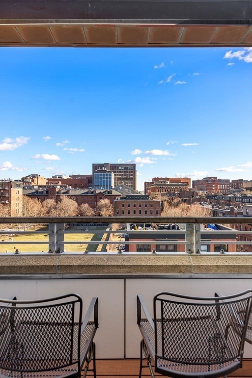 1597 Washington St Unit 606, Boston, Massachusetts, 02118, United States, 1 Bedroom Bedrooms, ,1 BathroomBathrooms,Residential,For Sale,1597 Washington St Unit 606,1481410