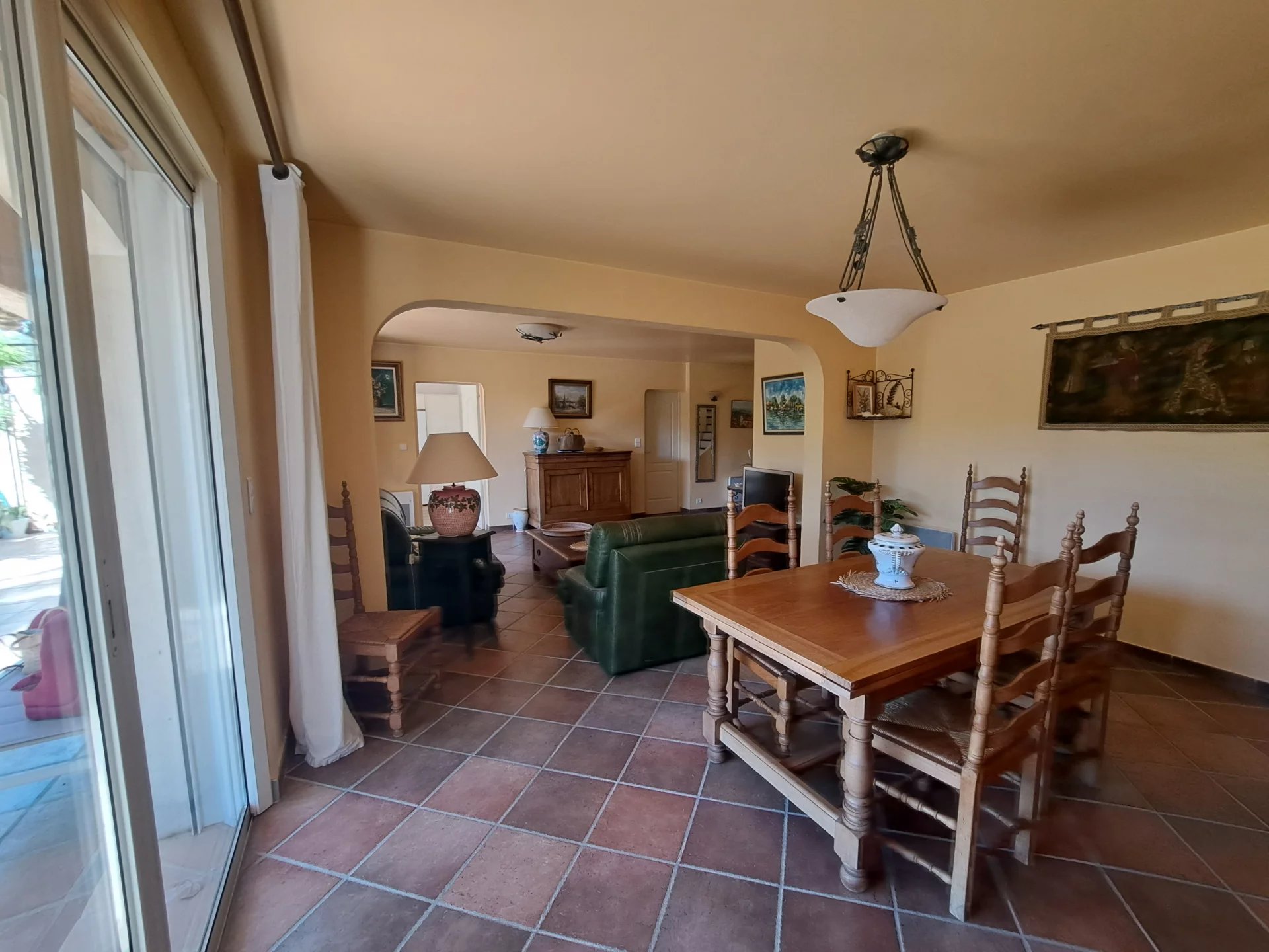Carqueiranne, Provence-Alpes-Côte d’Azur, 83320, FR, 3 Bedrooms Bedrooms, ,2 BathroomsBathrooms,Residential,For Sale,1623746