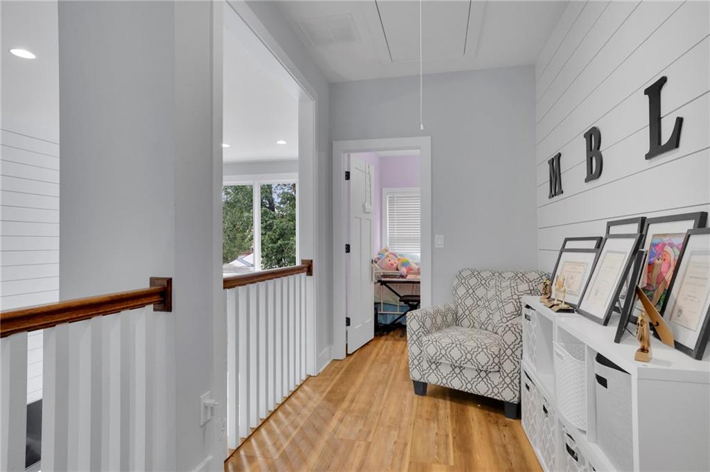 Gainesville, Georgia, 30501, United States, 7 Bedrooms Bedrooms, ,6 BathroomsBathrooms,Residential,For Sale,1928825