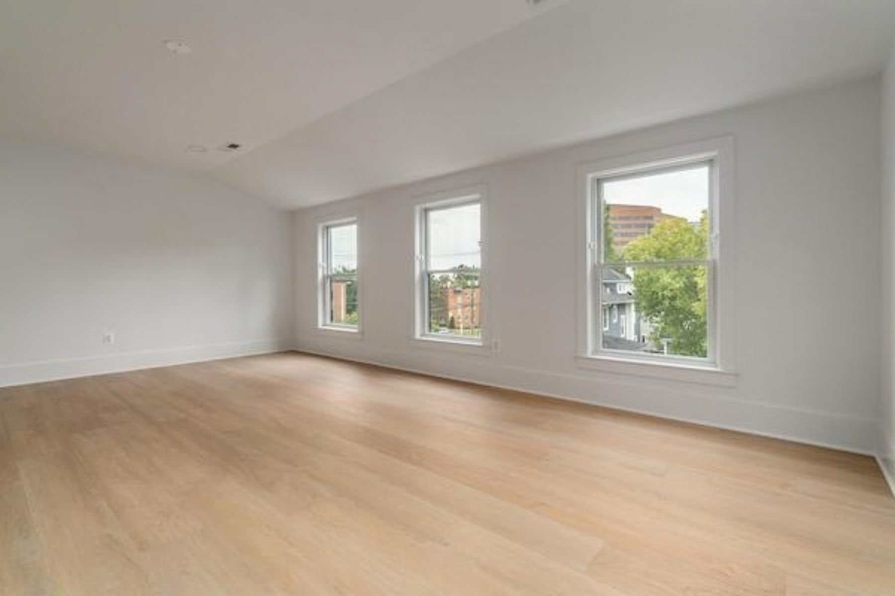  2209 18th Street N, Arlington, VA, 22201 - 物件實景