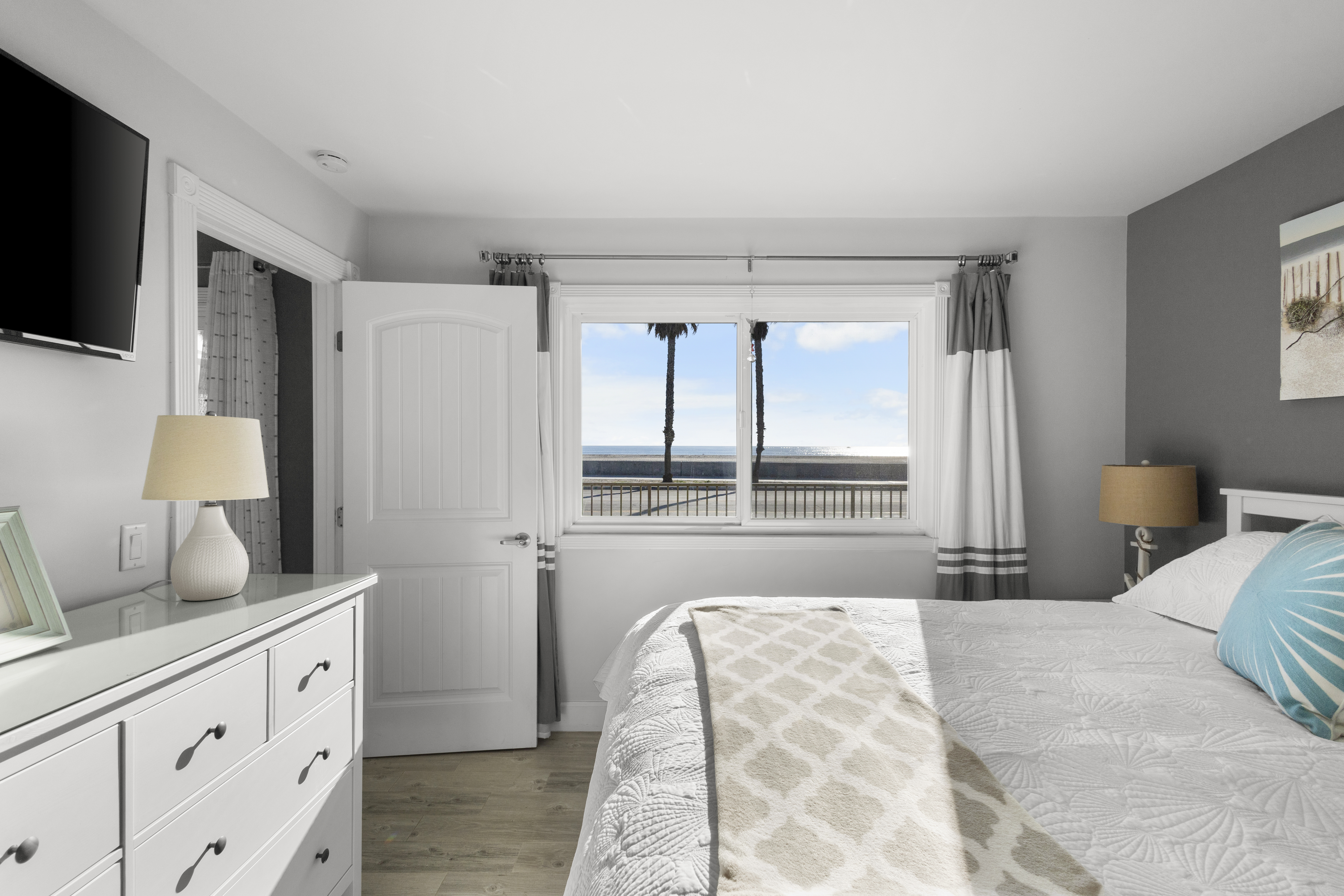 275 East Surfside Drive, Port Hueneme, CA 93041 - 物件實景