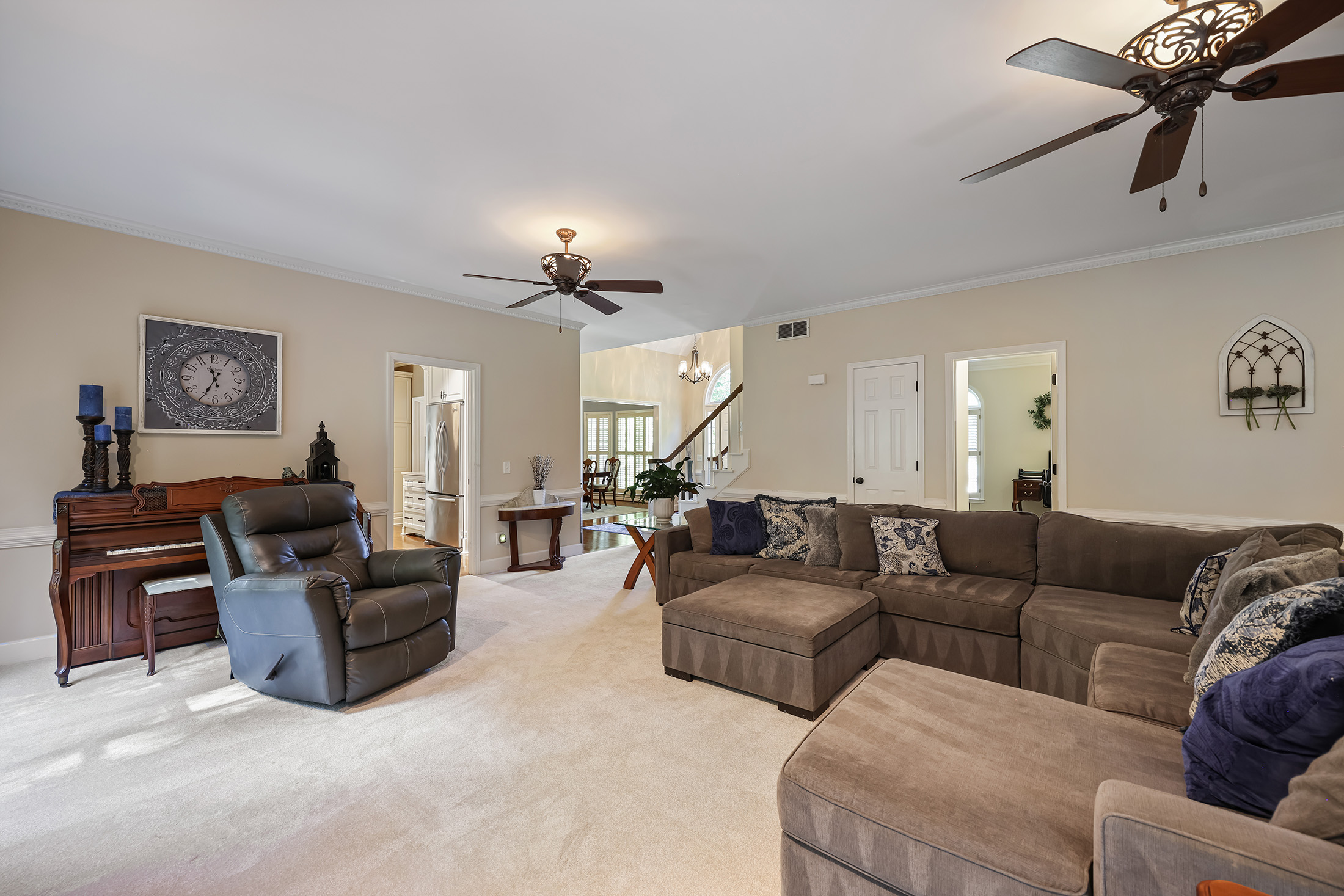  Beautifully Maintained Home in Highly Desirable Lee’s Crossing - 物件實景