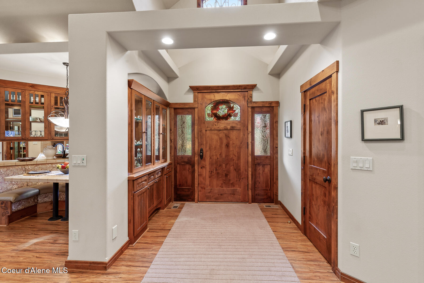 Hayden, Idaho, 83835, United States, 5 Bedrooms Bedrooms, ,4 BathroomsBathrooms,Residential,For Sale,1989952