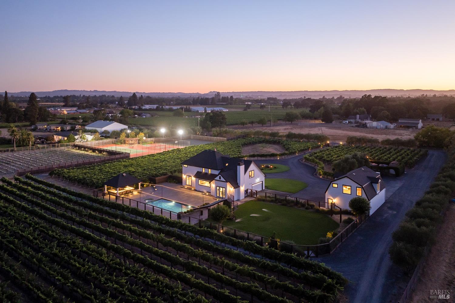 Santa Rosa, California, 95401, United States, 4 Bedrooms Bedrooms, ,4 BathroomsBathrooms,Residential,For Sale,1993093