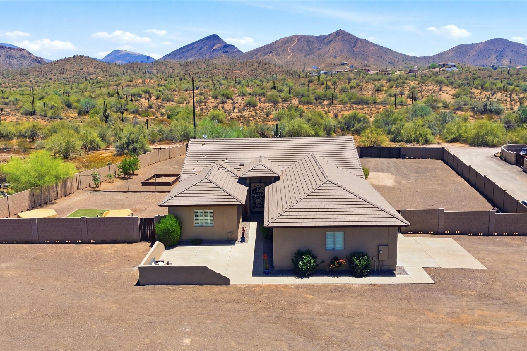  40724 N Central Avenue  Phoenix, AZ - 物件實景