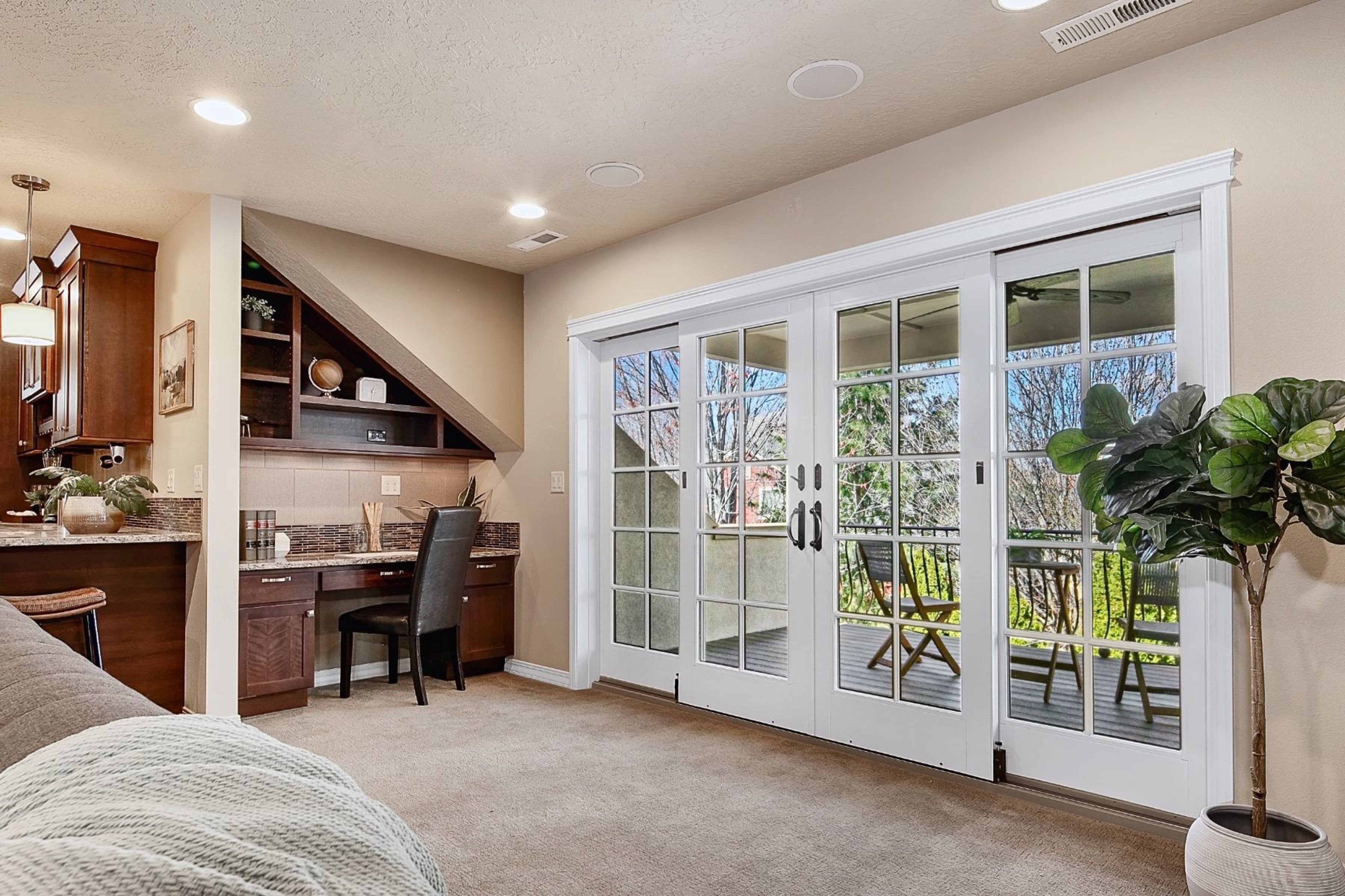  Custom Hidden Springs Estate with Private Casita & ResortStyle Backyard - 物件實景