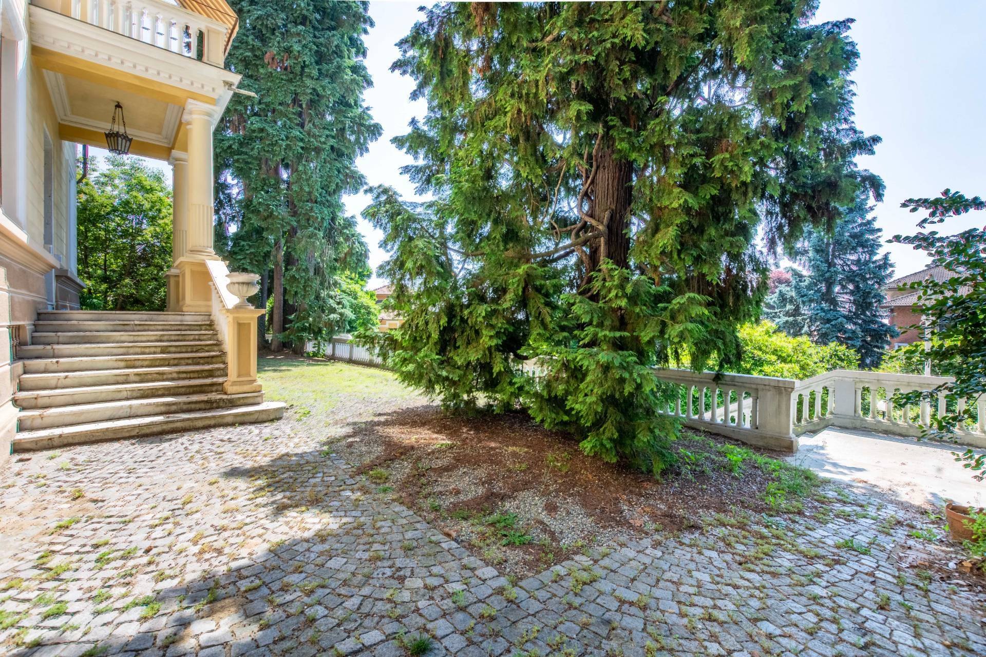 Biella, Biella, 13051, IT, 2 Bedrooms Bedrooms, ,2 BathroomsBathrooms,Residential,For Sale,1882465