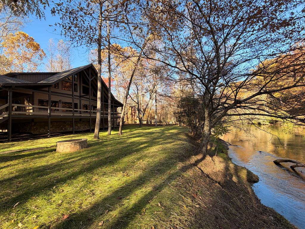 Mineral Bluff, Georgia, 30559, United States, 4 Bedrooms Bedrooms, ,5 BathroomsBathrooms,Residential,For Sale,1986837