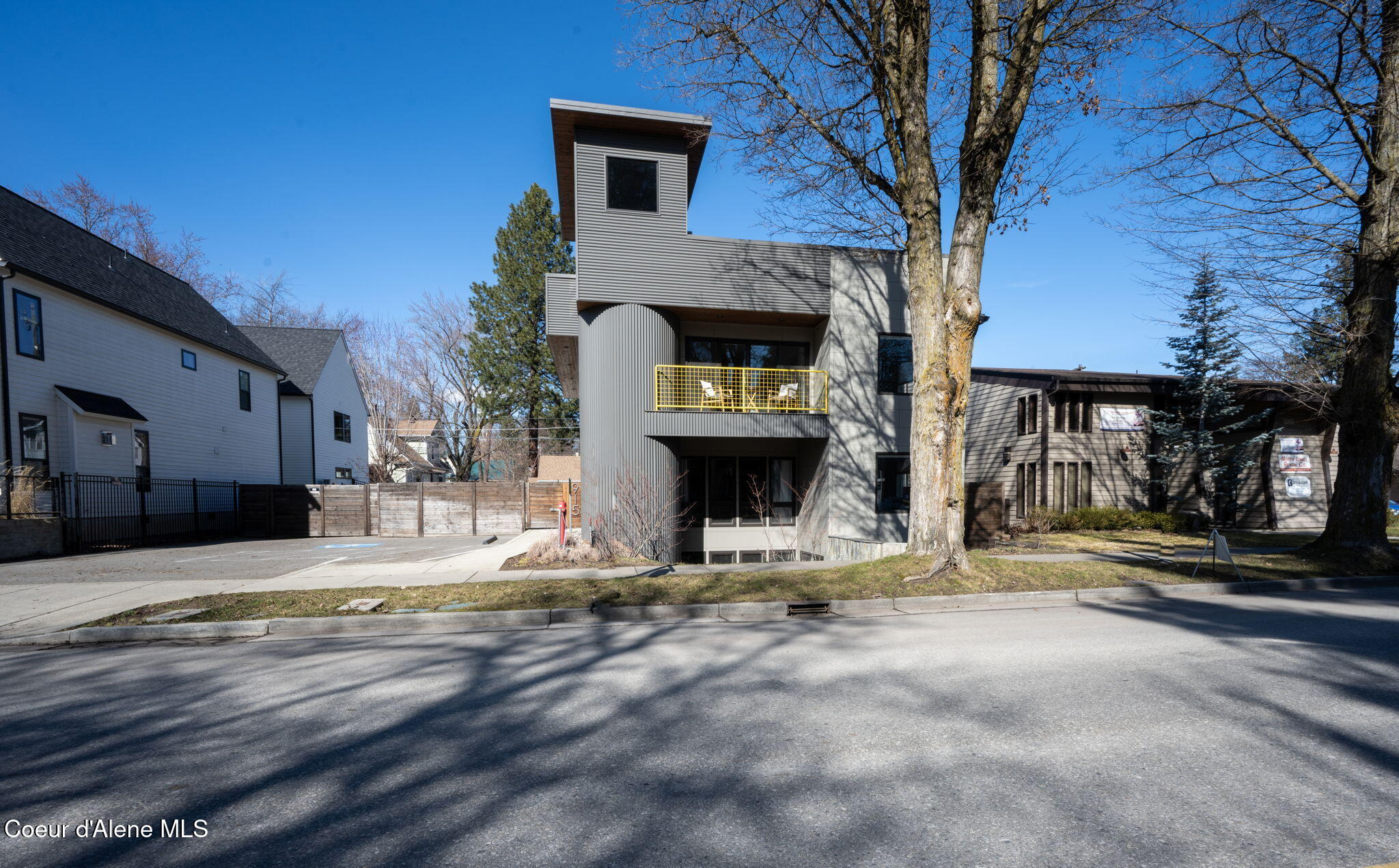 Coeur d'Alene, Idaho, 83814, United States, 2 Bedrooms Bedrooms, ,2 BathroomsBathrooms,Residential,For Sale,1920306