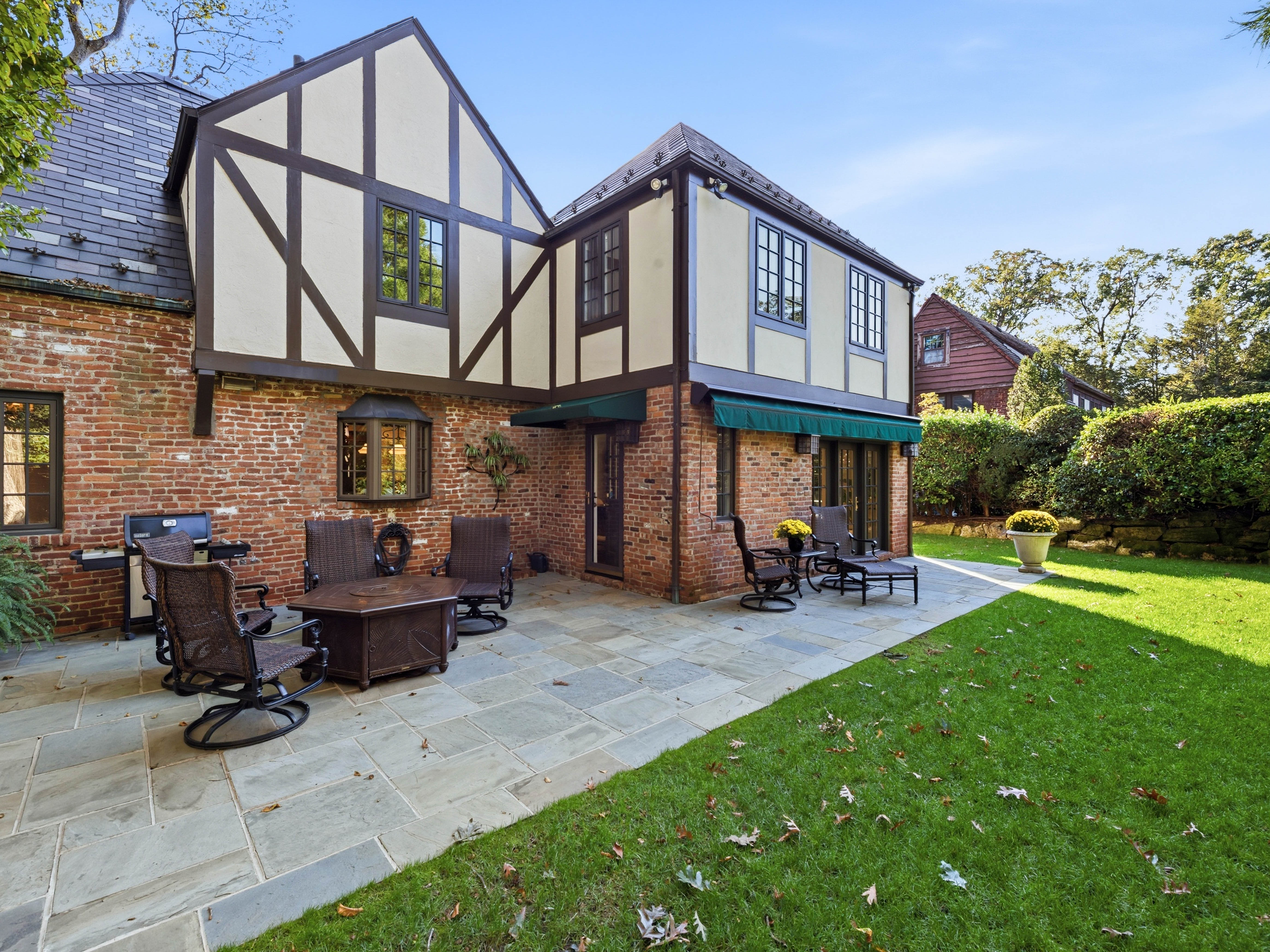  403 Ryder Road, Manhasset, NY 11030 - 物件實景