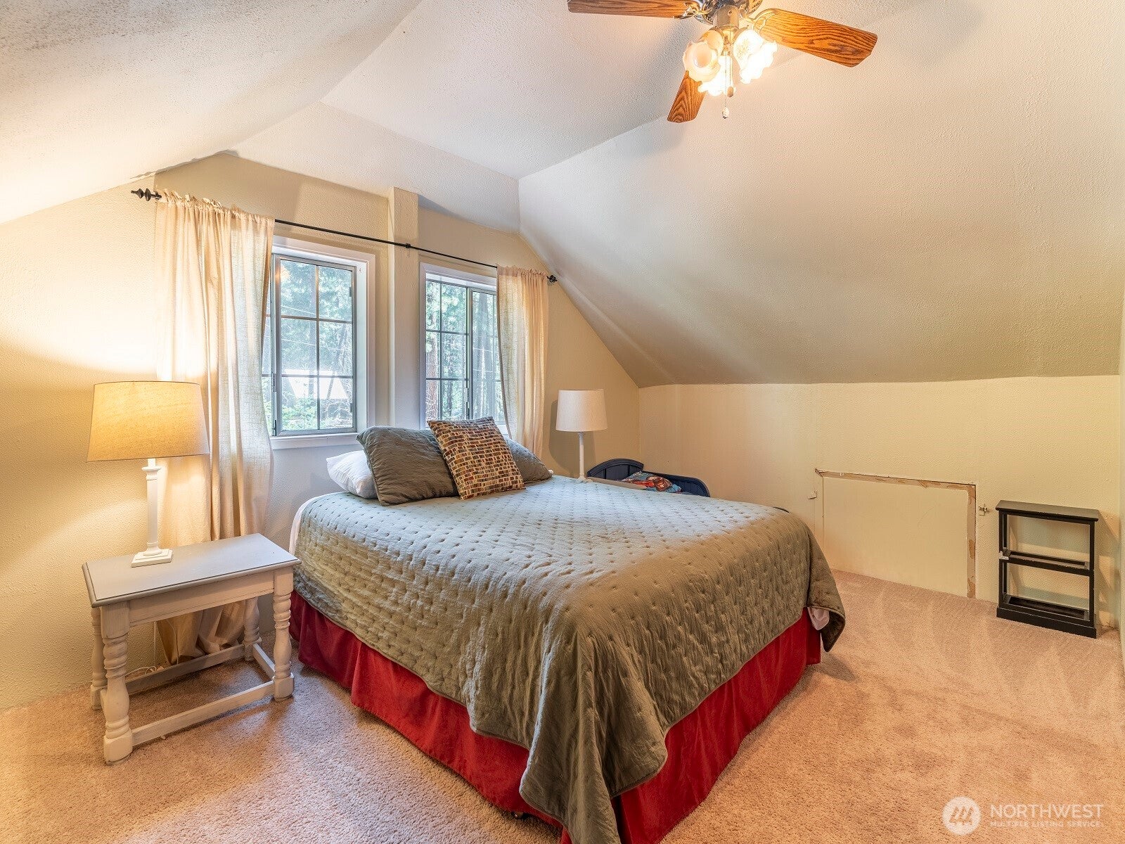 Leavenworth, Washington, 98826, United States, 2 Bedrooms Bedrooms, ,1 BathroomBathrooms,Residential,For Sale,1785099