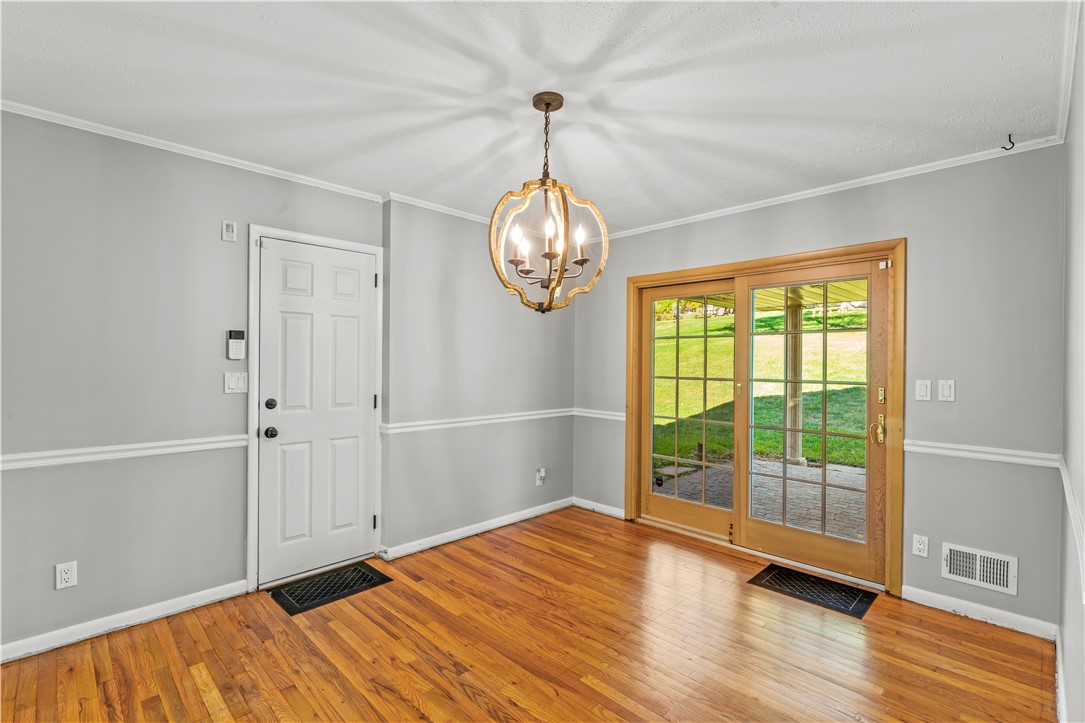 Mcmurray, Pennsylvania, 15317, United States, 3 Bedrooms Bedrooms, ,3 BathroomsBathrooms,Residential,For Sale,1981019