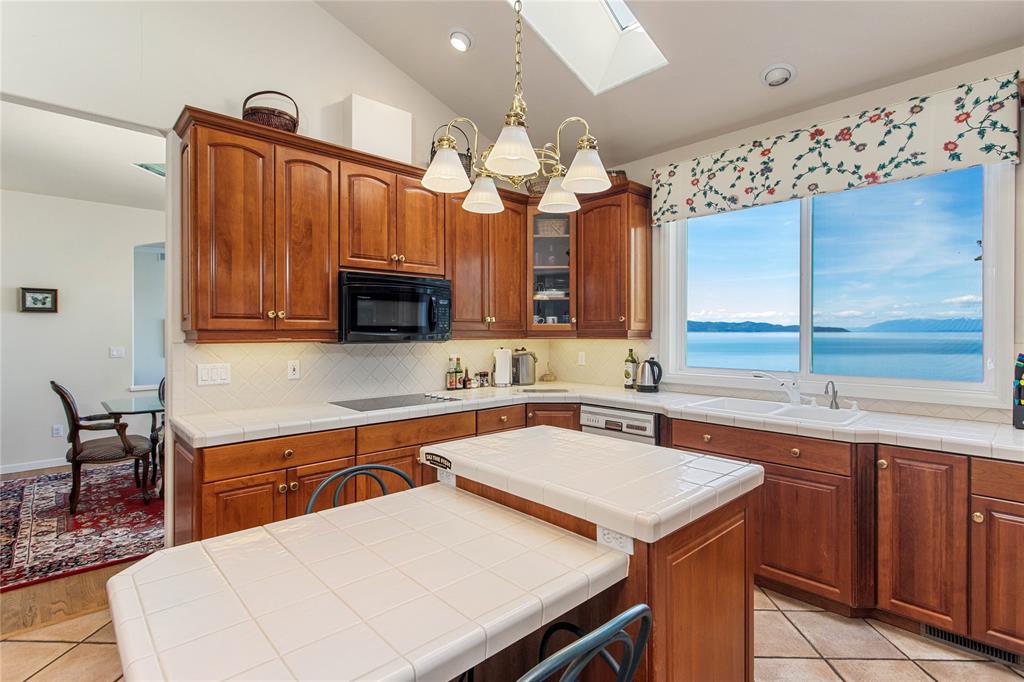 Polson, Montana, 59860, United States, 4 Bedrooms Bedrooms, ,4 BathroomsBathrooms,Residential,For Sale,1984394