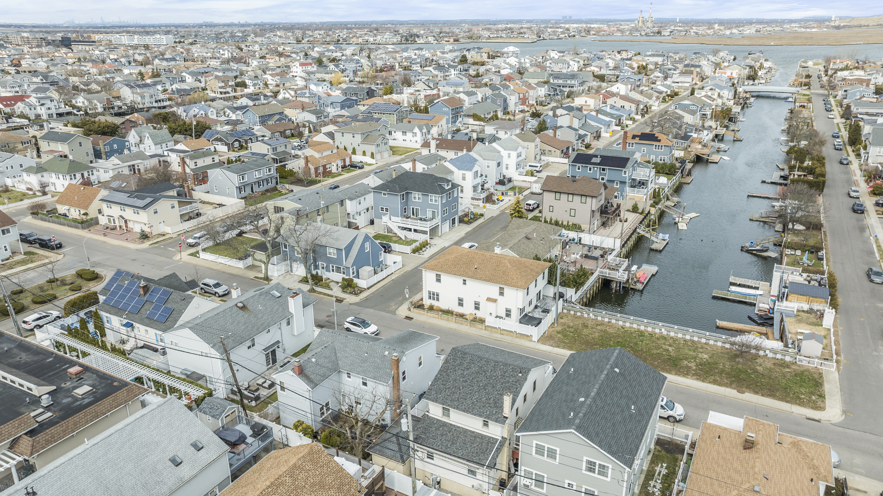  806 E Chester Street, Long Beach, NY, 11561 - 物件實景