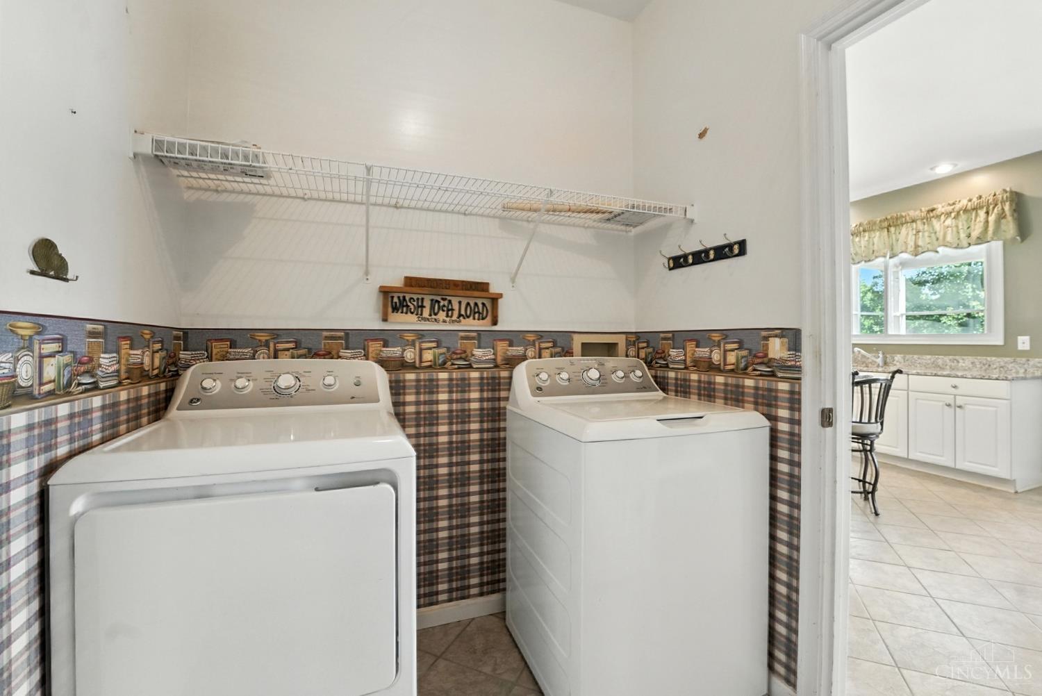 Mason, Ohio, 45040, United States, 4 Bedrooms Bedrooms, ,3 BathroomsBathrooms,Residential,For Sale,1934204