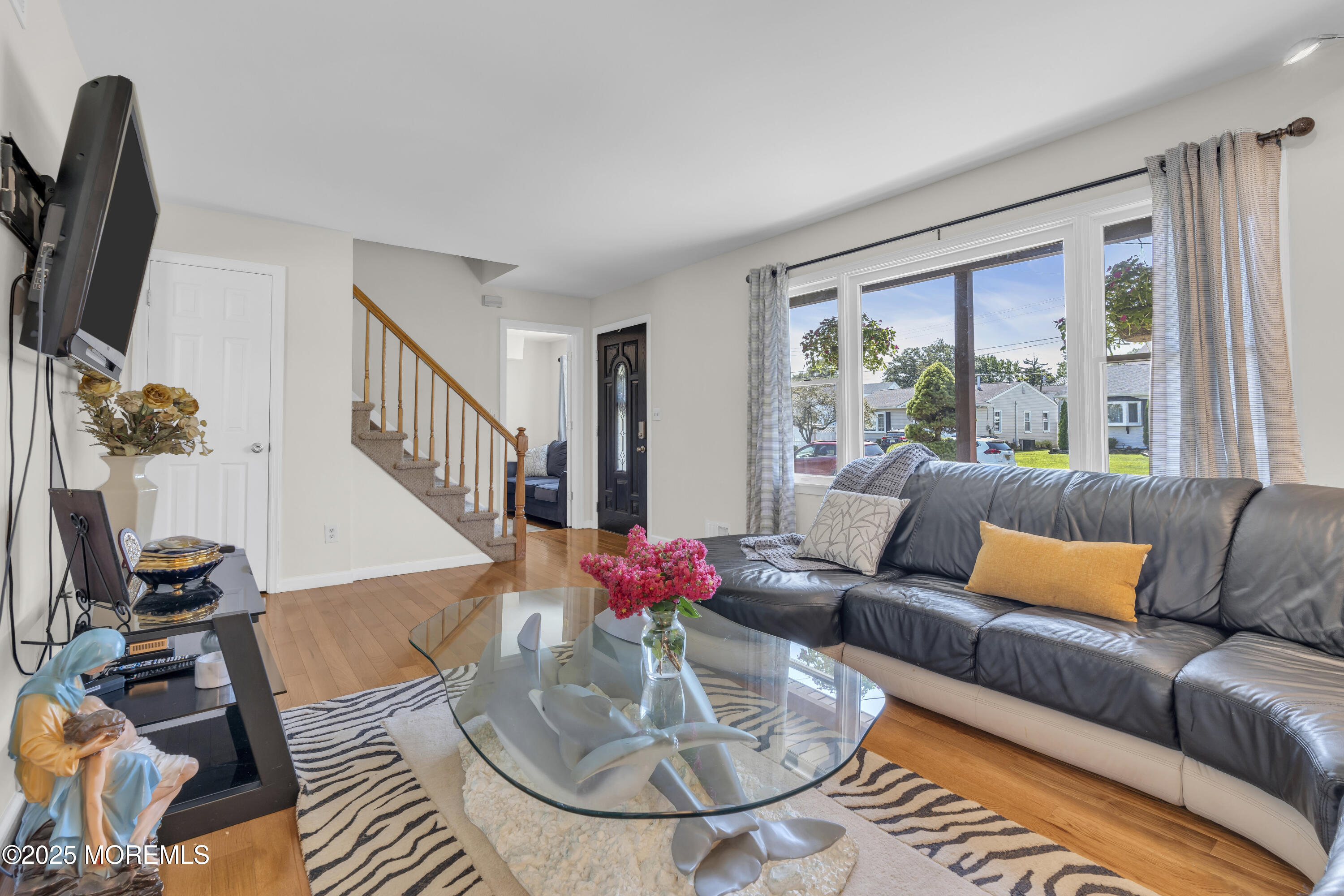 Hazlet, New Jersey, 07734, United States, 4 Bedrooms Bedrooms, ,2 BathroomsBathrooms,Residential,For Sale,1916548