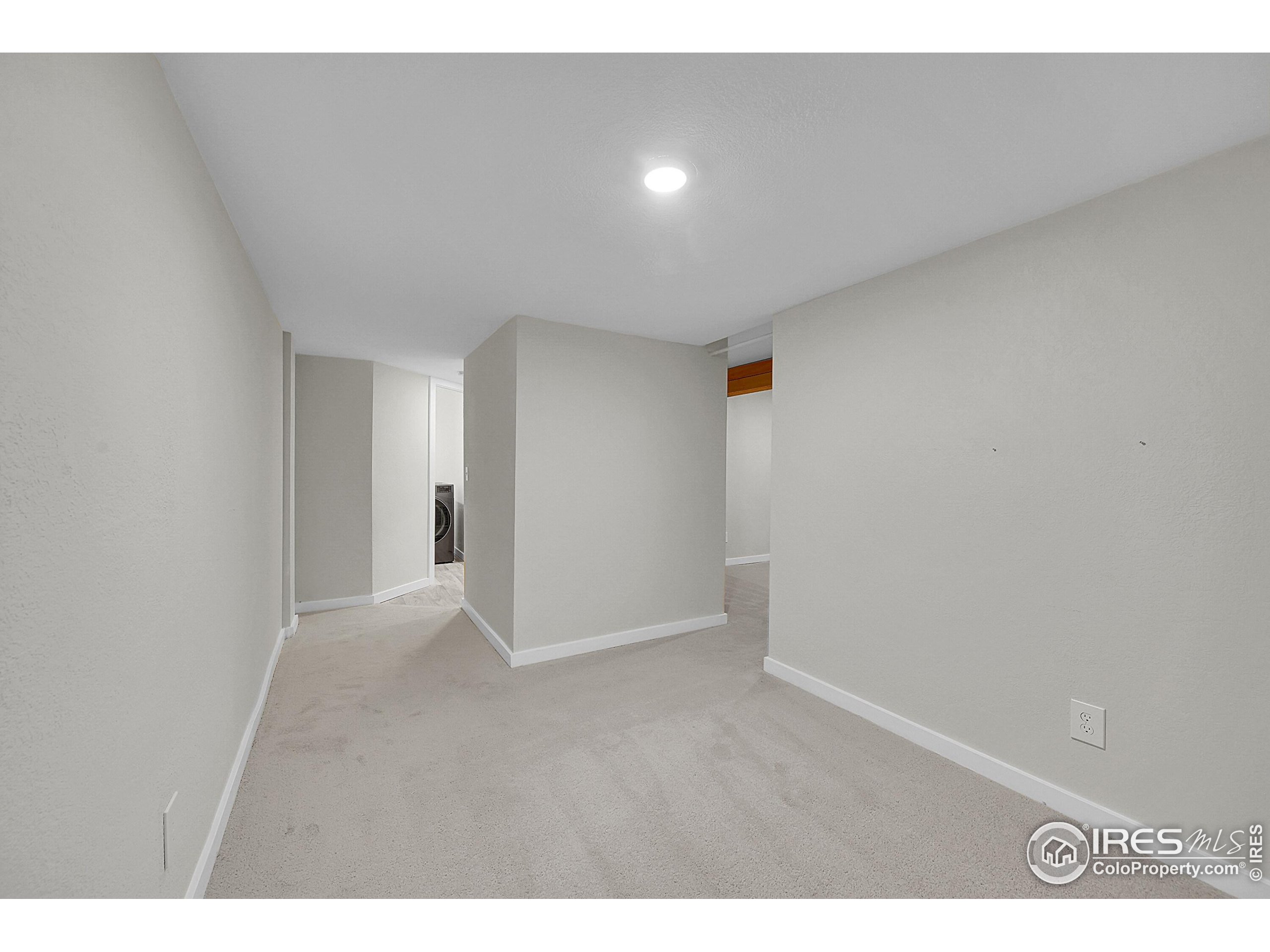 Longmont, Colorado, 80501, United States, 4 Bedrooms Bedrooms, ,1 BathroomBathrooms,Residential,For Sale,1989639