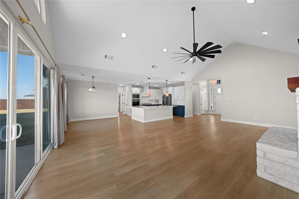 Nevada, Texas, 75173, United States, 3 Bedrooms Bedrooms, ,4 BathroomsBathrooms,Residential,For Sale,1987617