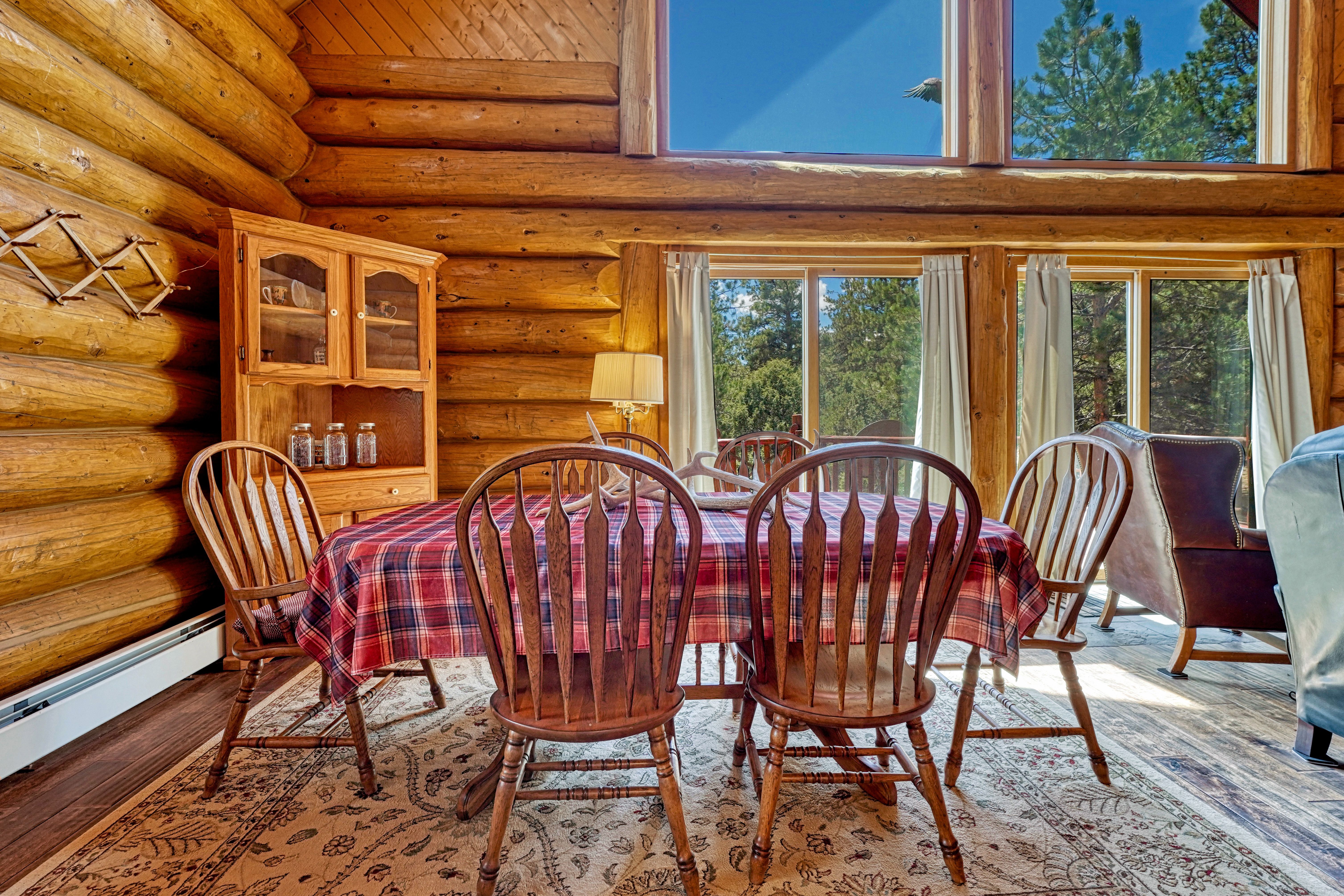  Spectacular 119 acre ranch tucked into a scenic mountain valley - 物件實景