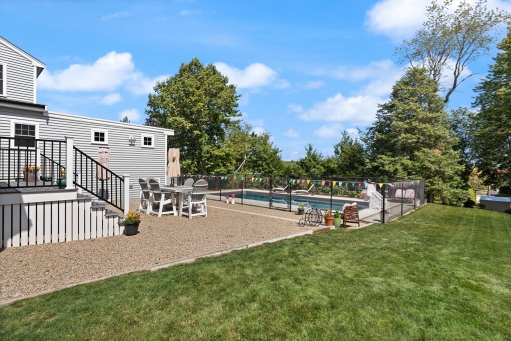Braintree, Massachusetts, 02184, United States, 3 Bedrooms Bedrooms, ,5 BathroomsBathrooms,Residential,For Sale,1940889