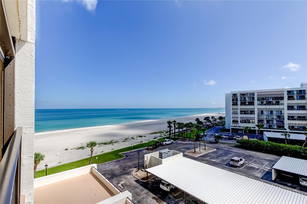 Clearwater Beach, Florida, 33767, United States, 2 Bedrooms Bedrooms, ,2 BathroomsBathrooms,Residential,For Sale,1849008