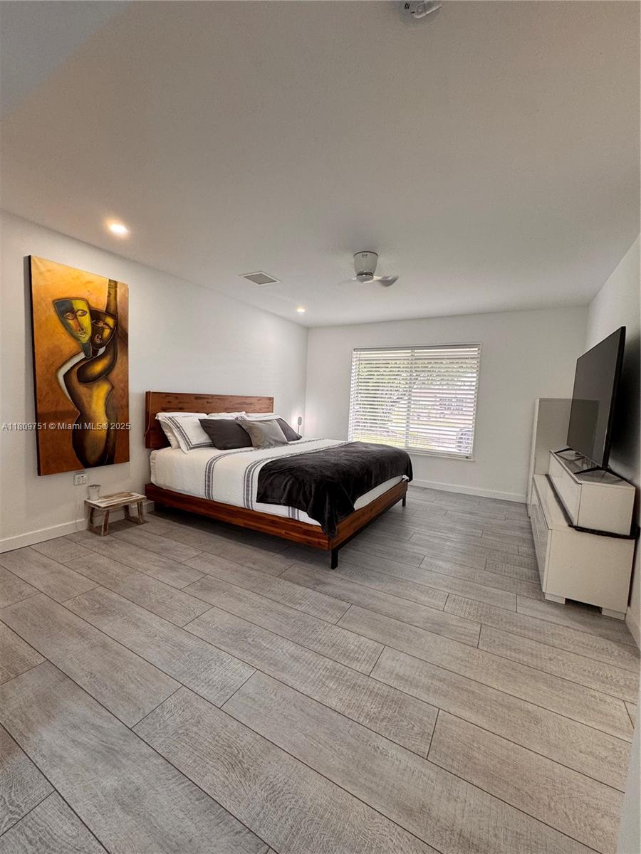 Pompano Beach, Florida, 33060, United States, 2 Bedrooms Bedrooms, ,2 BathroomsBathrooms,Residential,For Sale,1829168