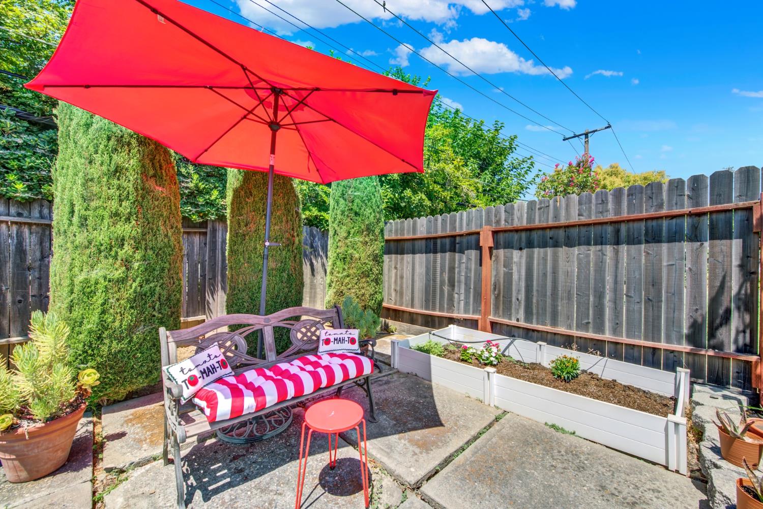 Carmichael, California, 95608, United States, 3 Bedrooms Bedrooms, ,2 BathroomsBathrooms,Residential,For Sale,1896985