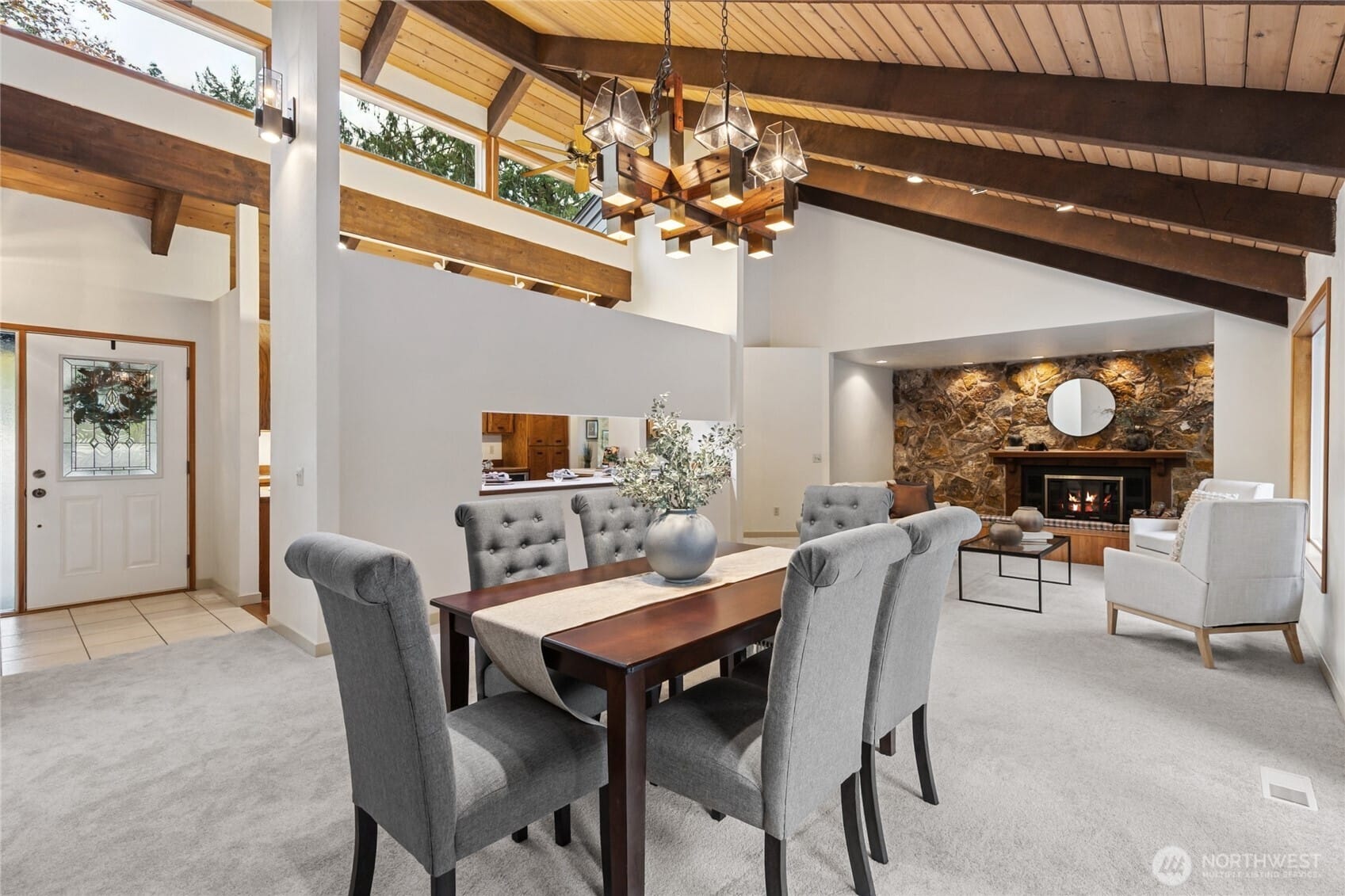 Olympia, Washington, 98502, United States, 4 Bedrooms Bedrooms, ,2 BathroomsBathrooms,Residential,For Sale,1988931