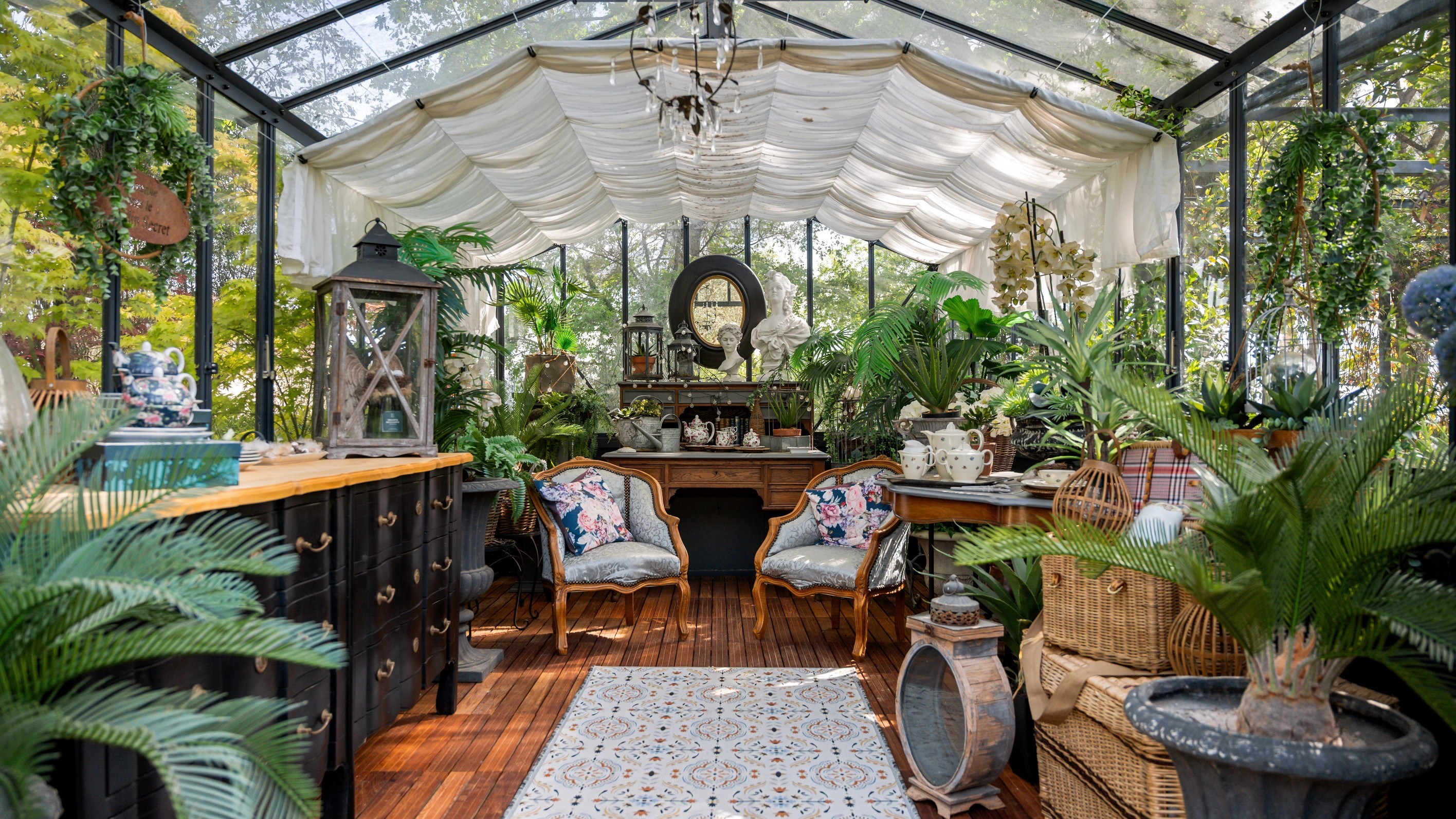  Exceptional Charming Estate with Remarkable Gardens in a Preserved Setting - 物件實景
