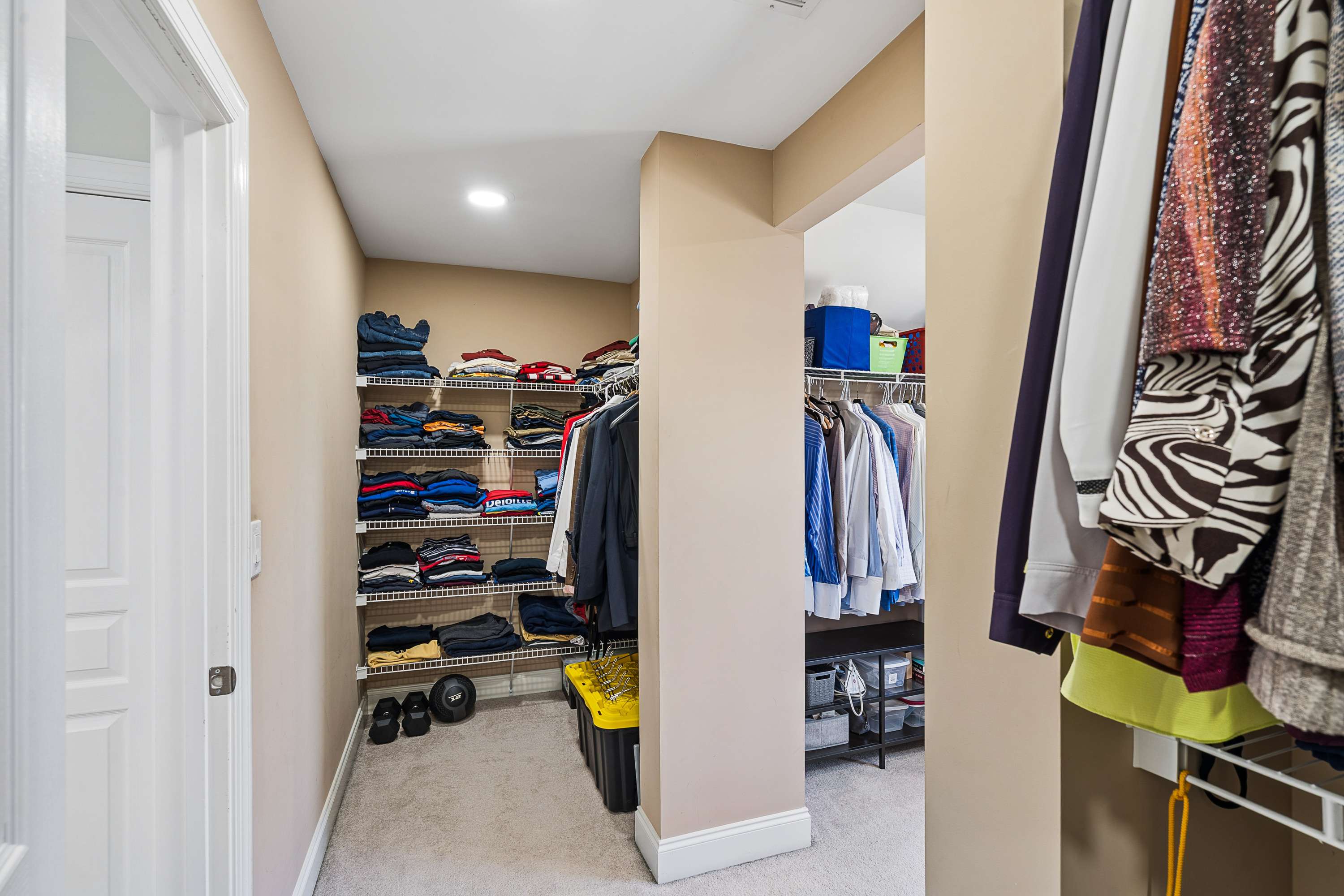  Beautifully Updated Home in Sought-After Swim and Tennis Neighborhood - 物件實景